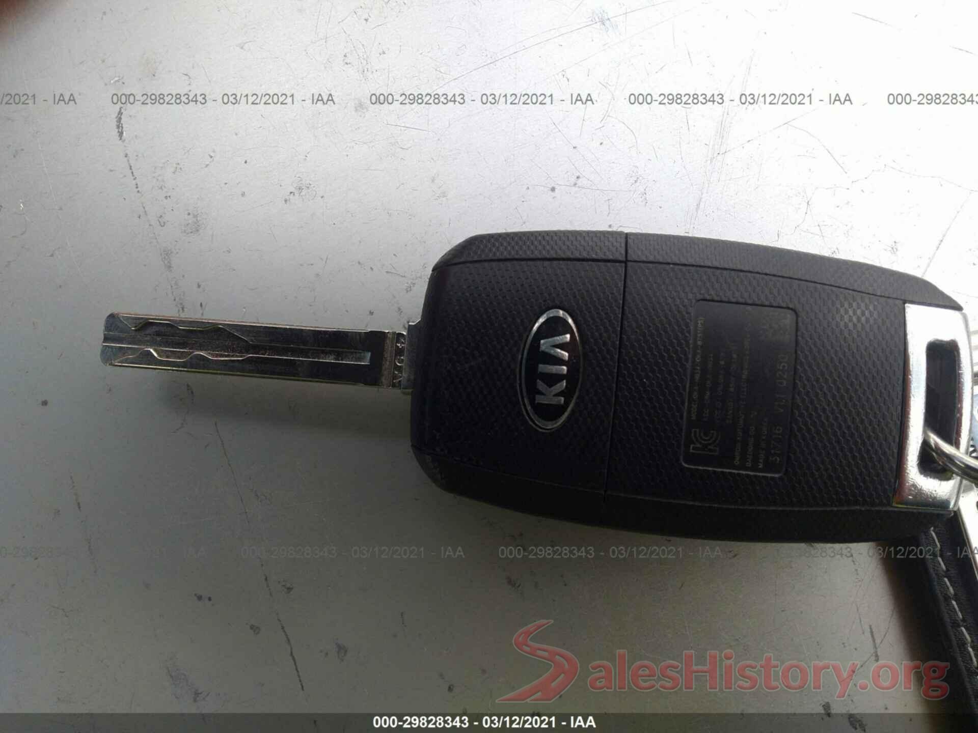 KNDJN2A26G7373725 2016 KIA SOUL