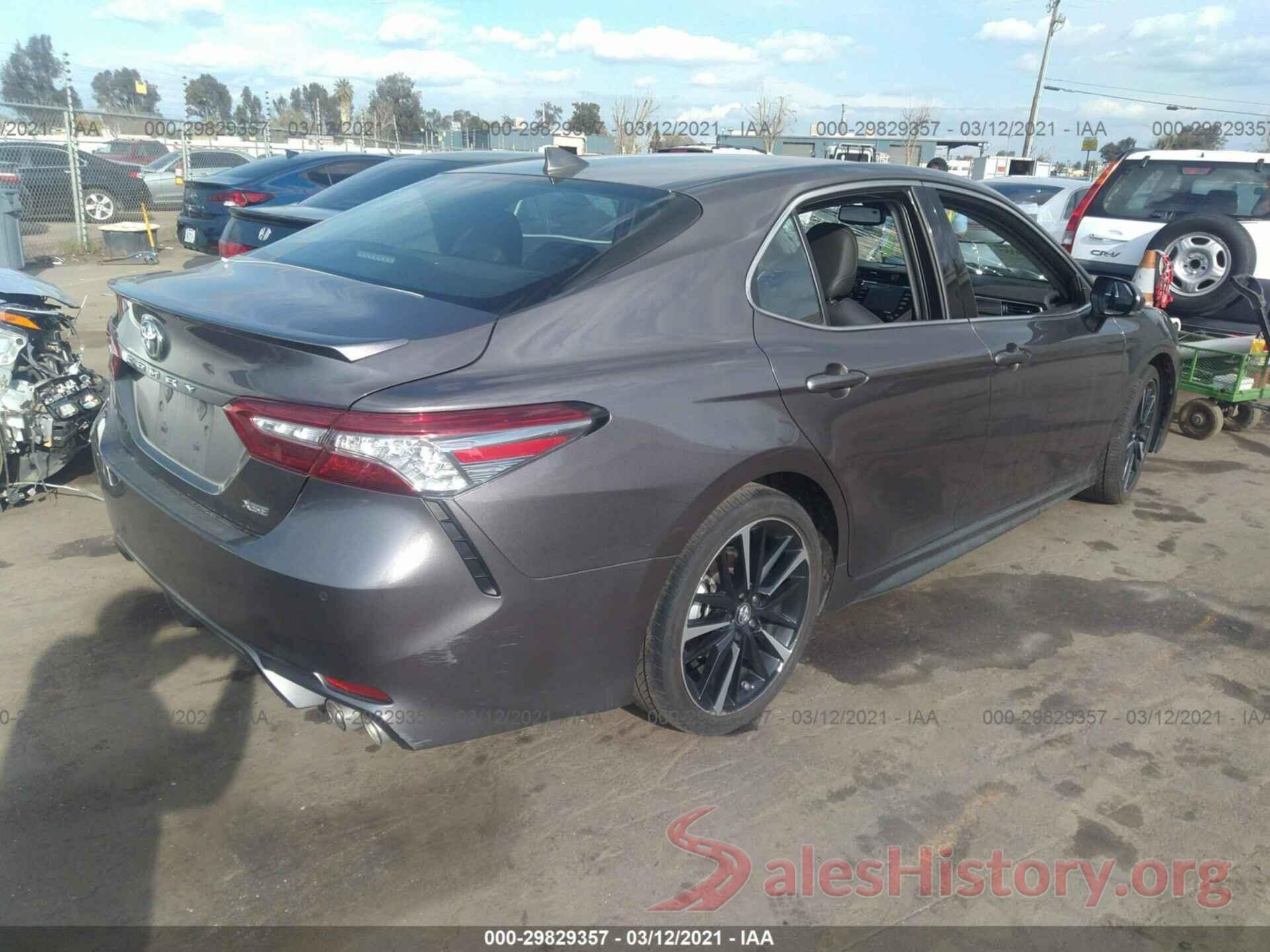 4T1B61HK6JU105568 2018 TOYOTA CAMRY