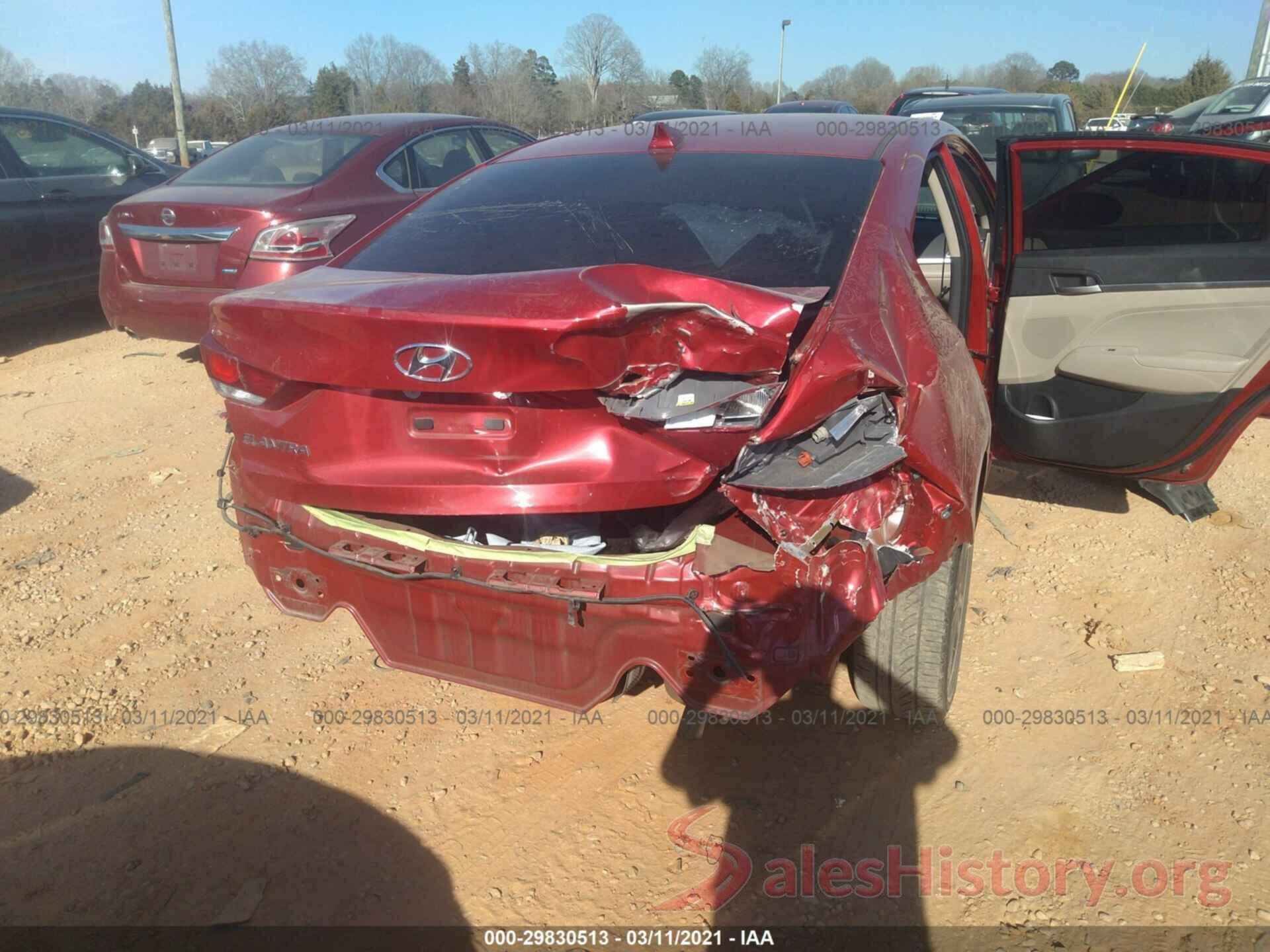 5NPD84LF4JH374844 2018 HYUNDAI ELANTRA