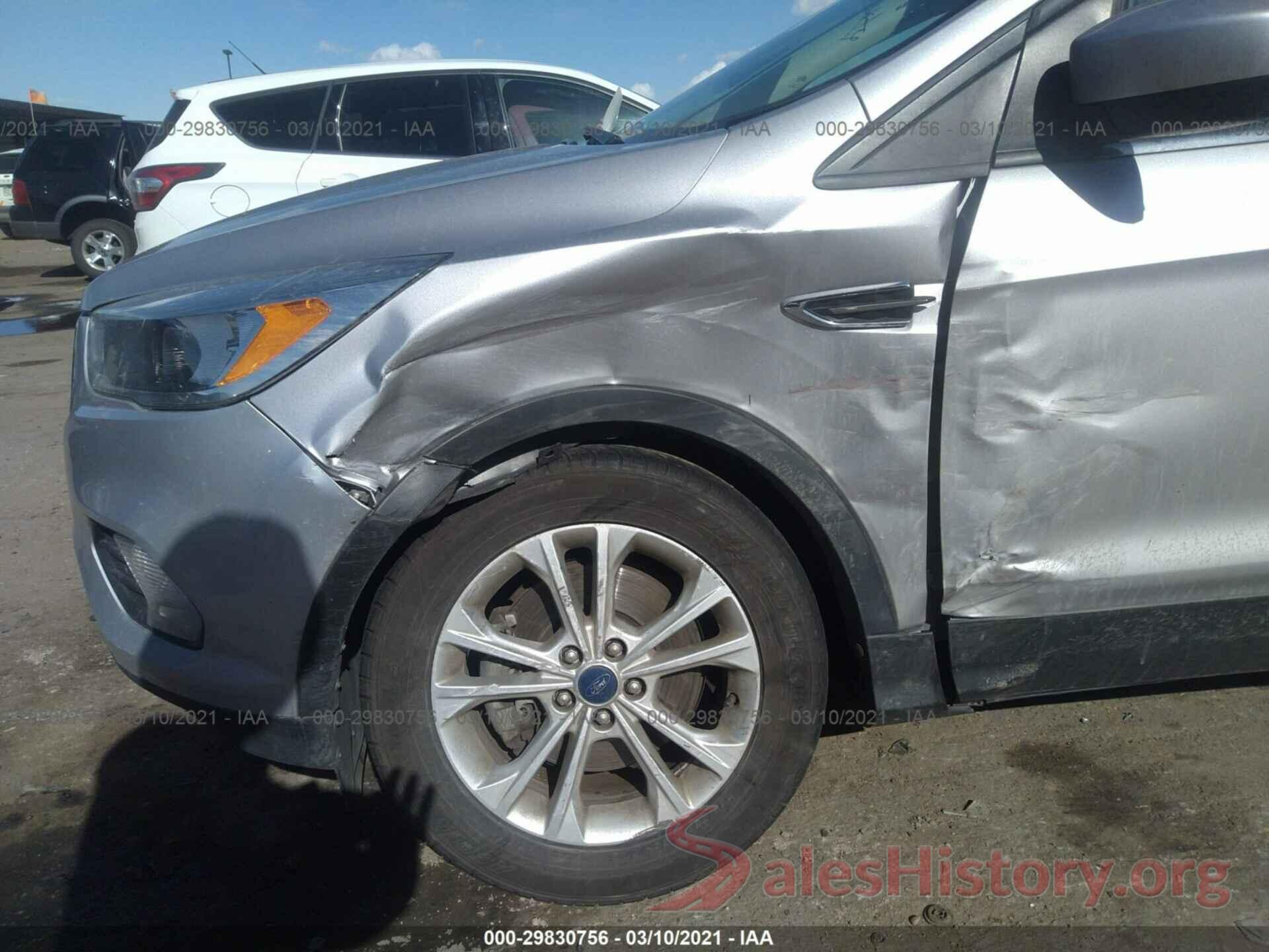 1FMCU9GD0HUA94038 2017 FORD ESCAPE