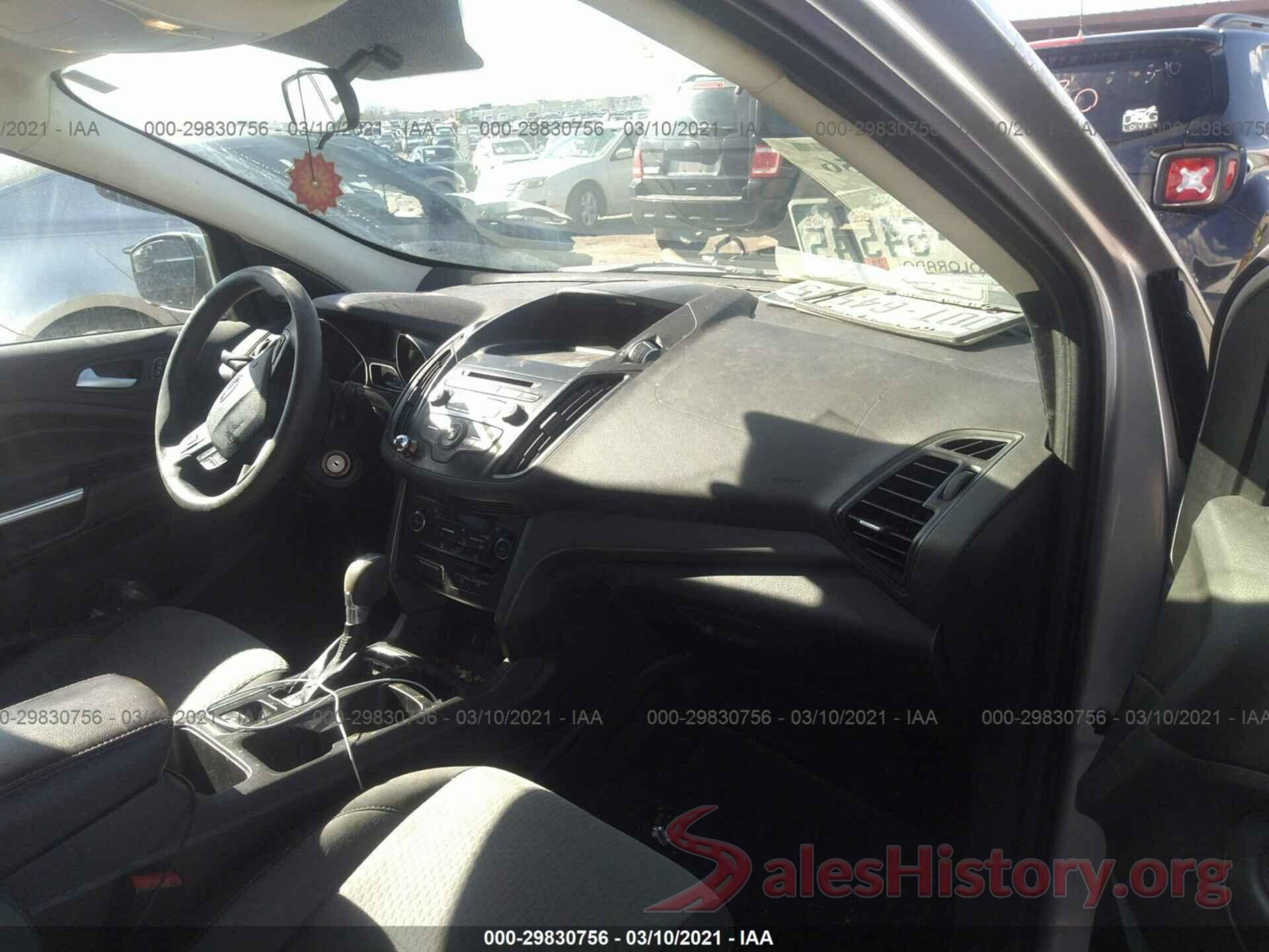 1FMCU9GD0HUA94038 2017 FORD ESCAPE