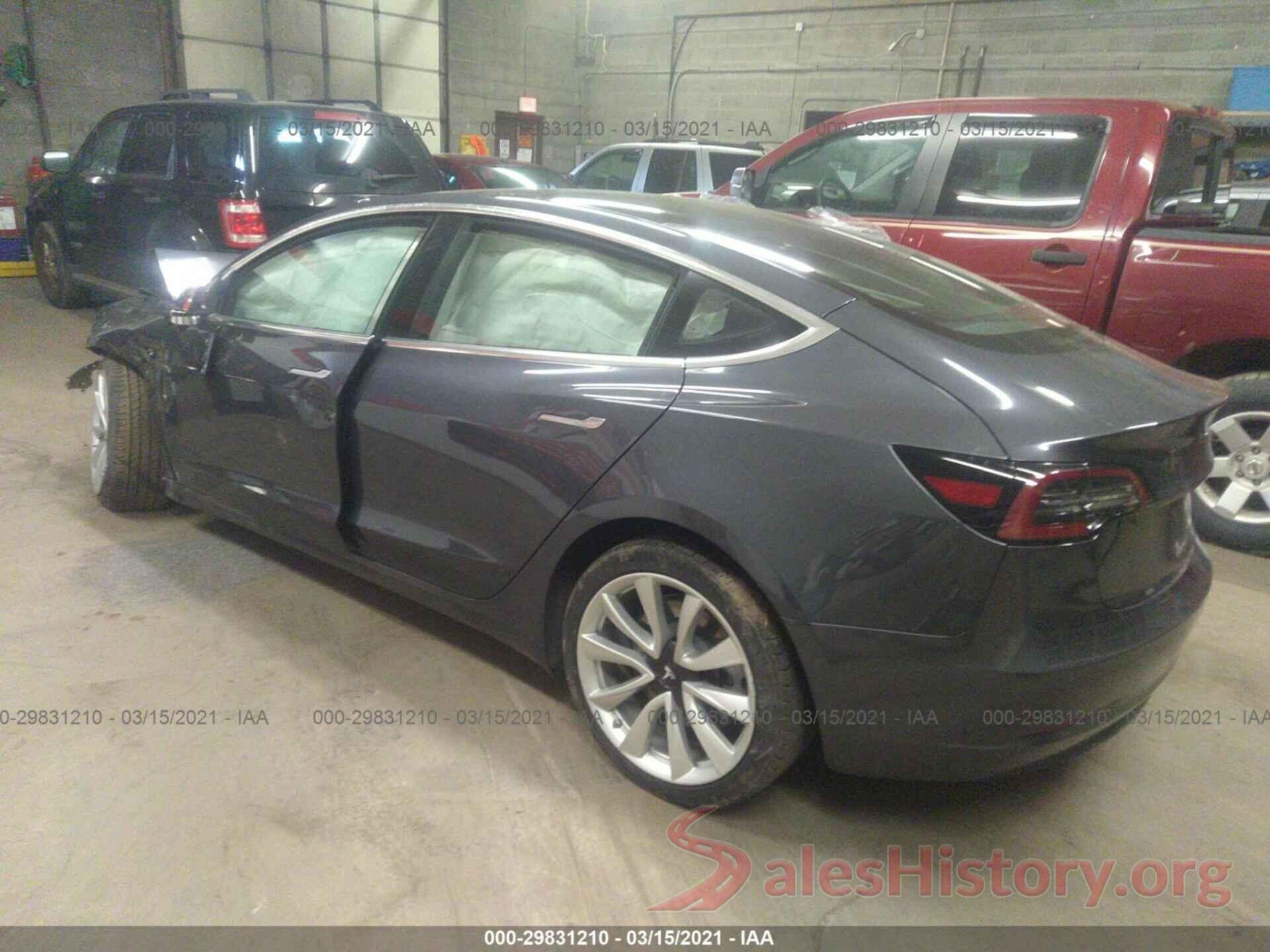 5YJ3E1EBXJF116551 2018 TESLA MODEL 3