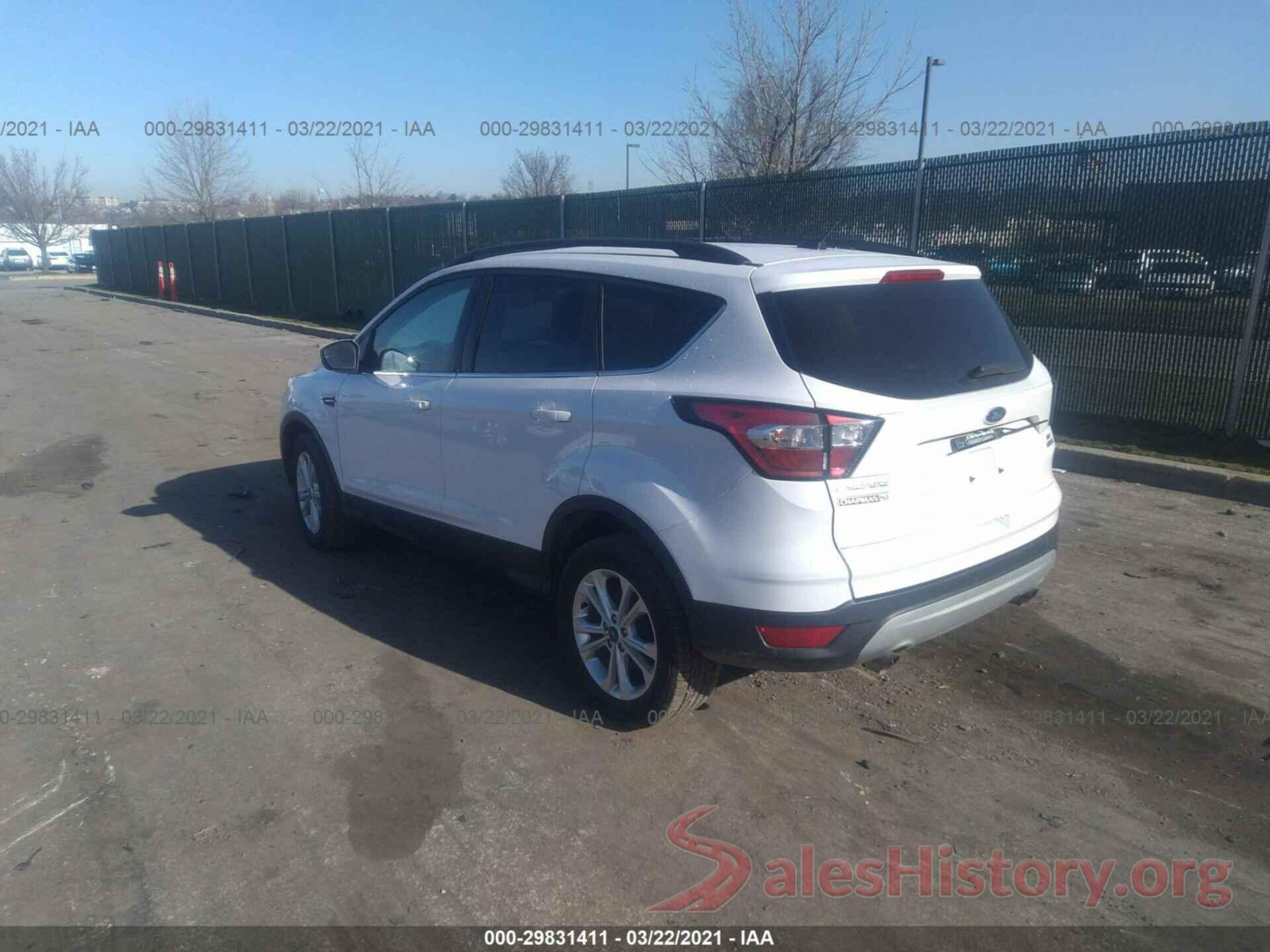 1FMCU9GD8JUC88287 2018 FORD ESCAPE