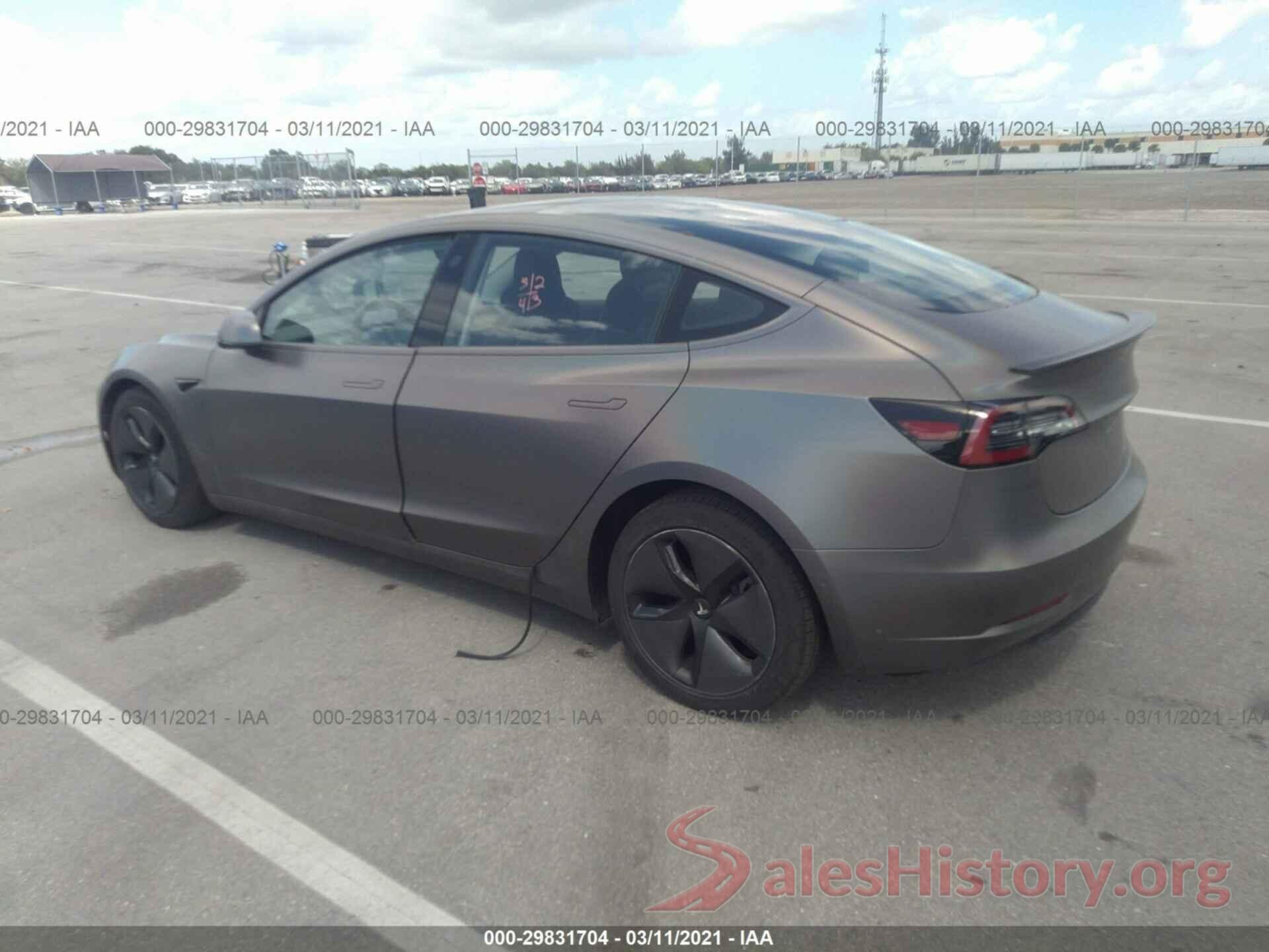 5YJ3E1EB4JF104377 2018 TESLA MODEL 3