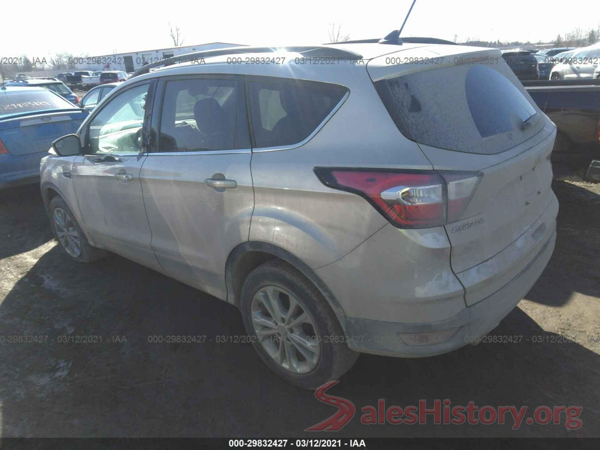 1FMCU0GD9JUA37872 2018 FORD ESCAPE