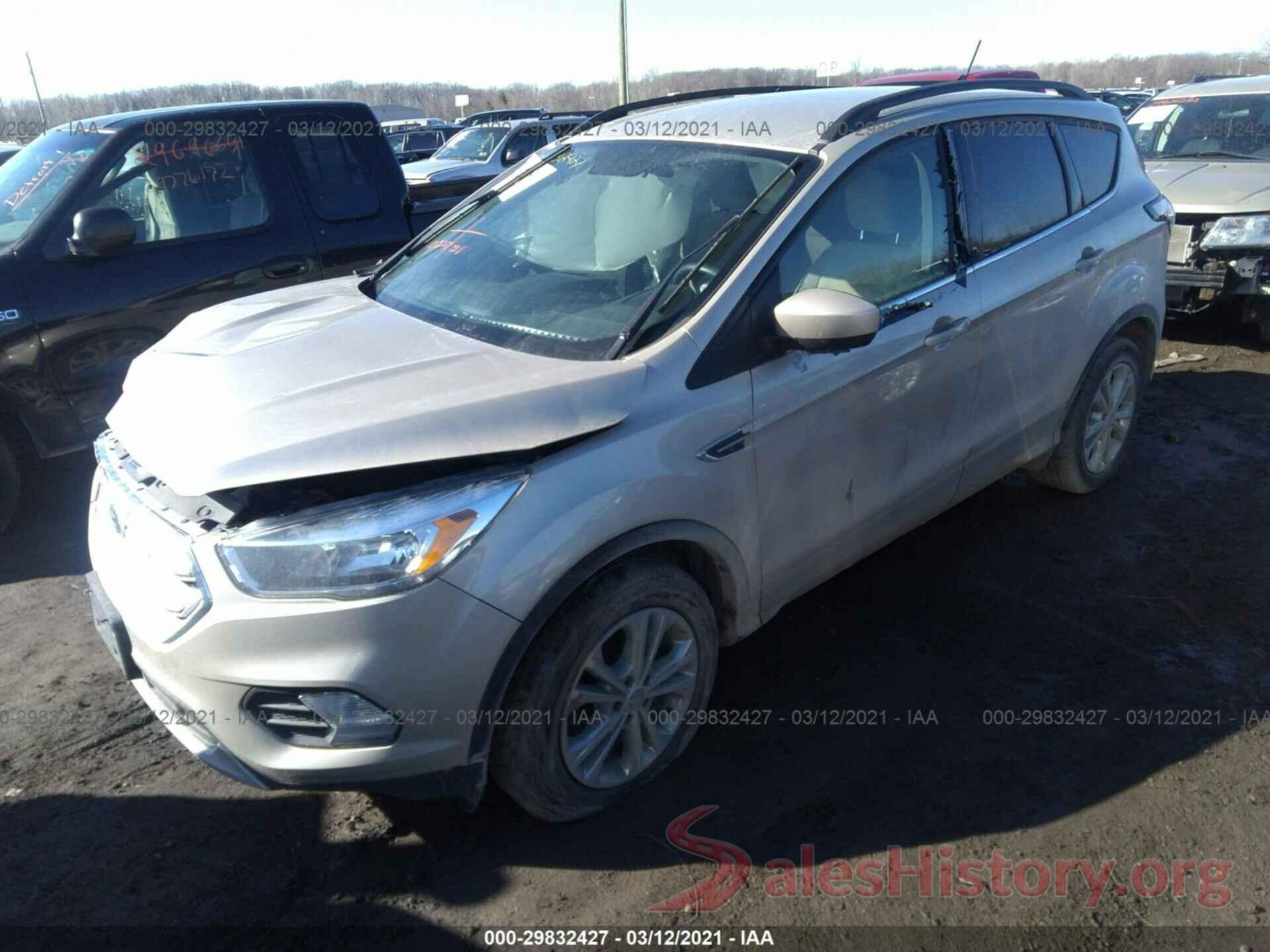 1FMCU0GD9JUA37872 2018 FORD ESCAPE