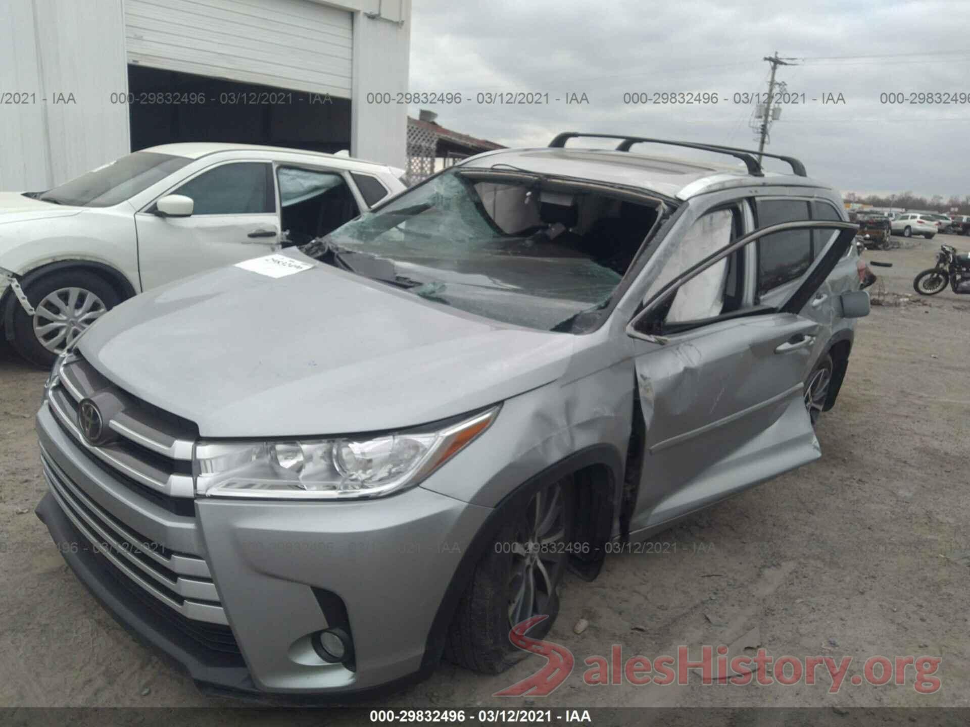 5TDJZRFH0JS525764 2018 TOYOTA HIGHLANDER