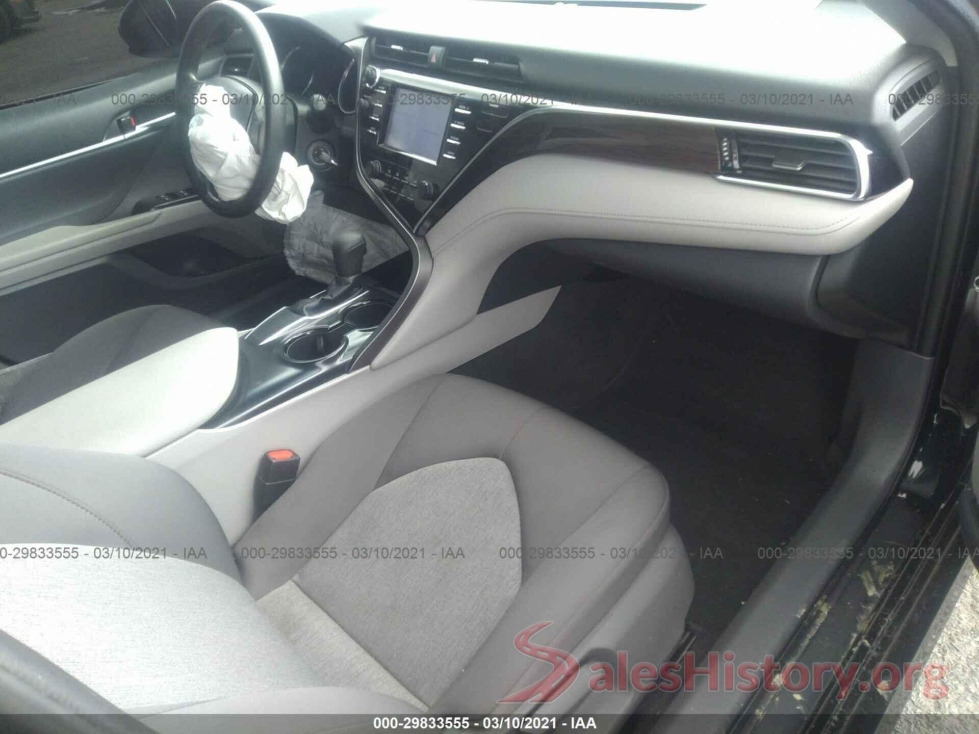 4T1B11HK2JU135438 2018 TOYOTA CAMRY