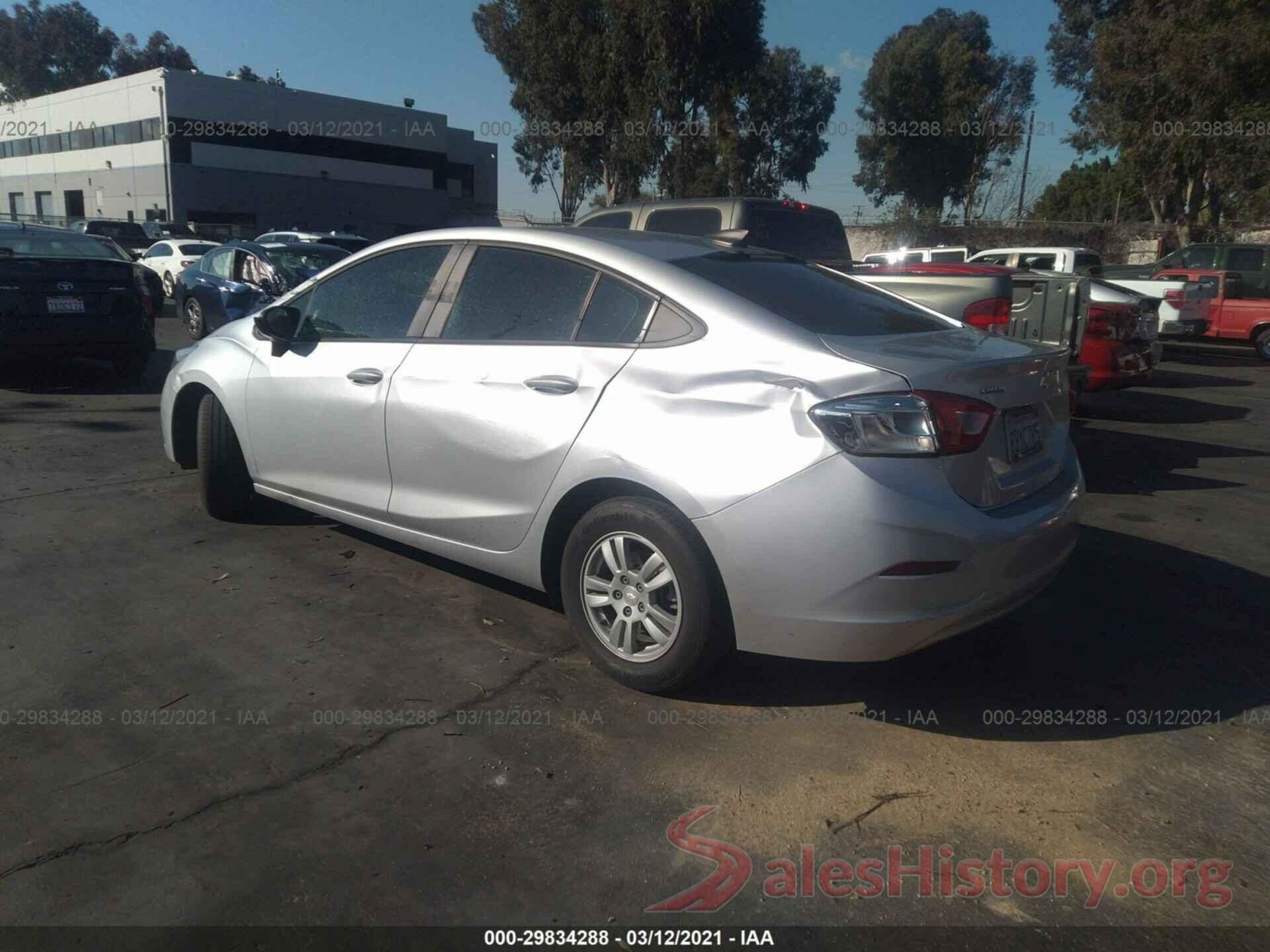 1G1BC5SM3J7198166 2018 CHEVROLET CRUZE