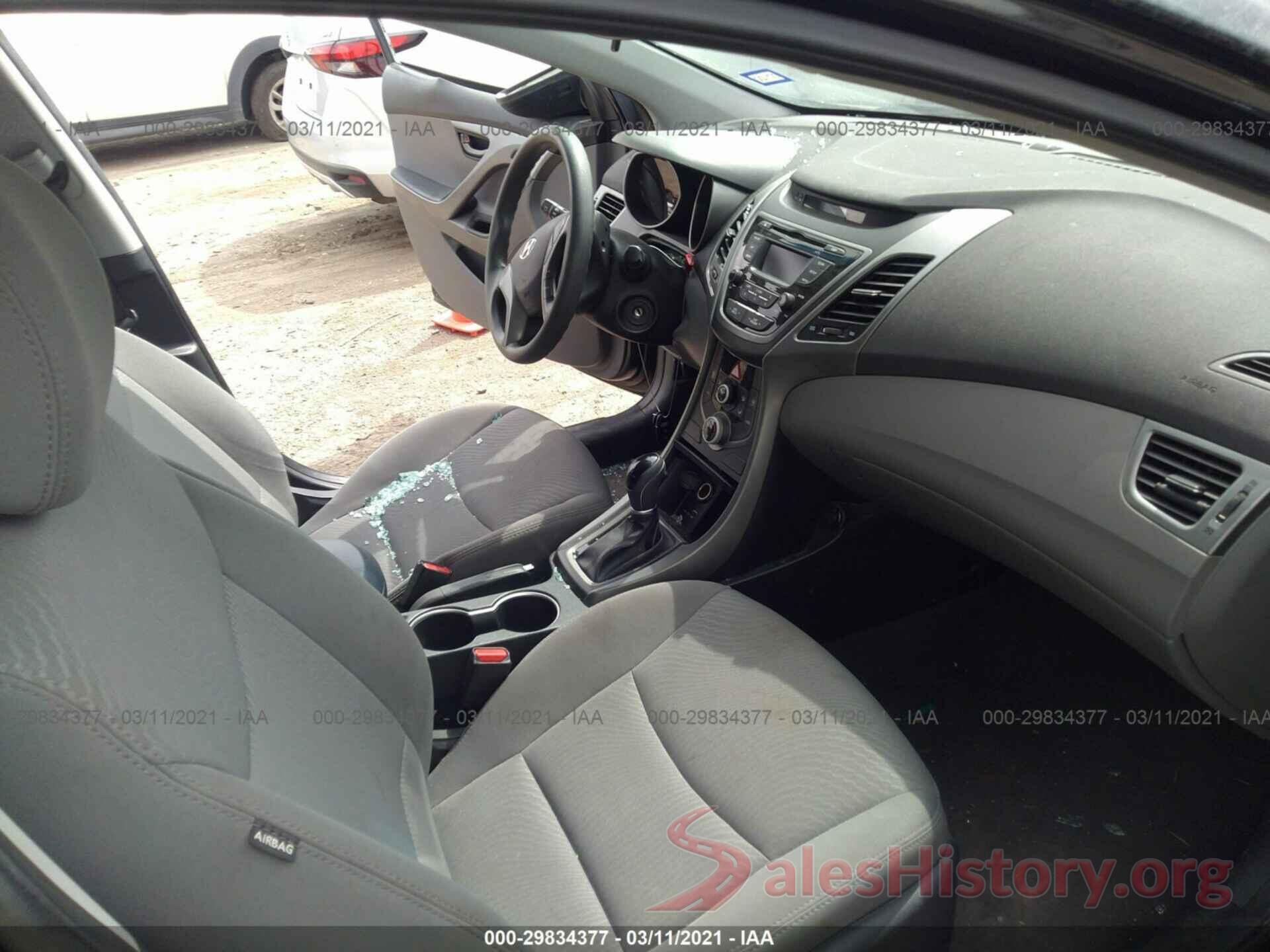 5NPDH4AE3GH712835 2016 HYUNDAI ELANTRA