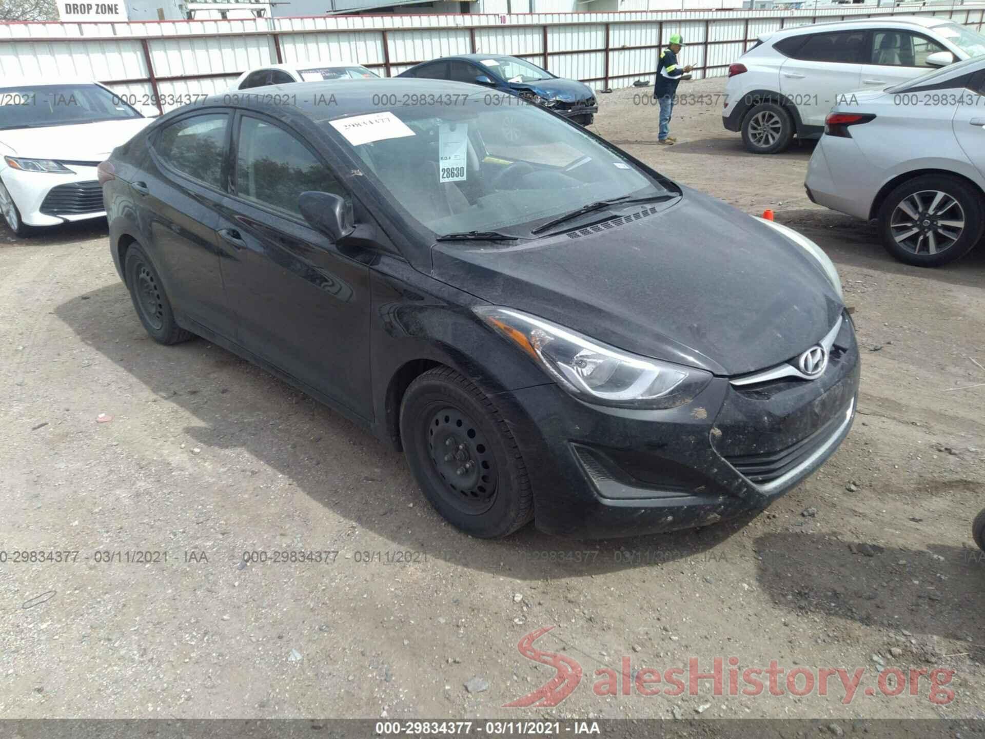 5NPDH4AE3GH712835 2016 HYUNDAI ELANTRA