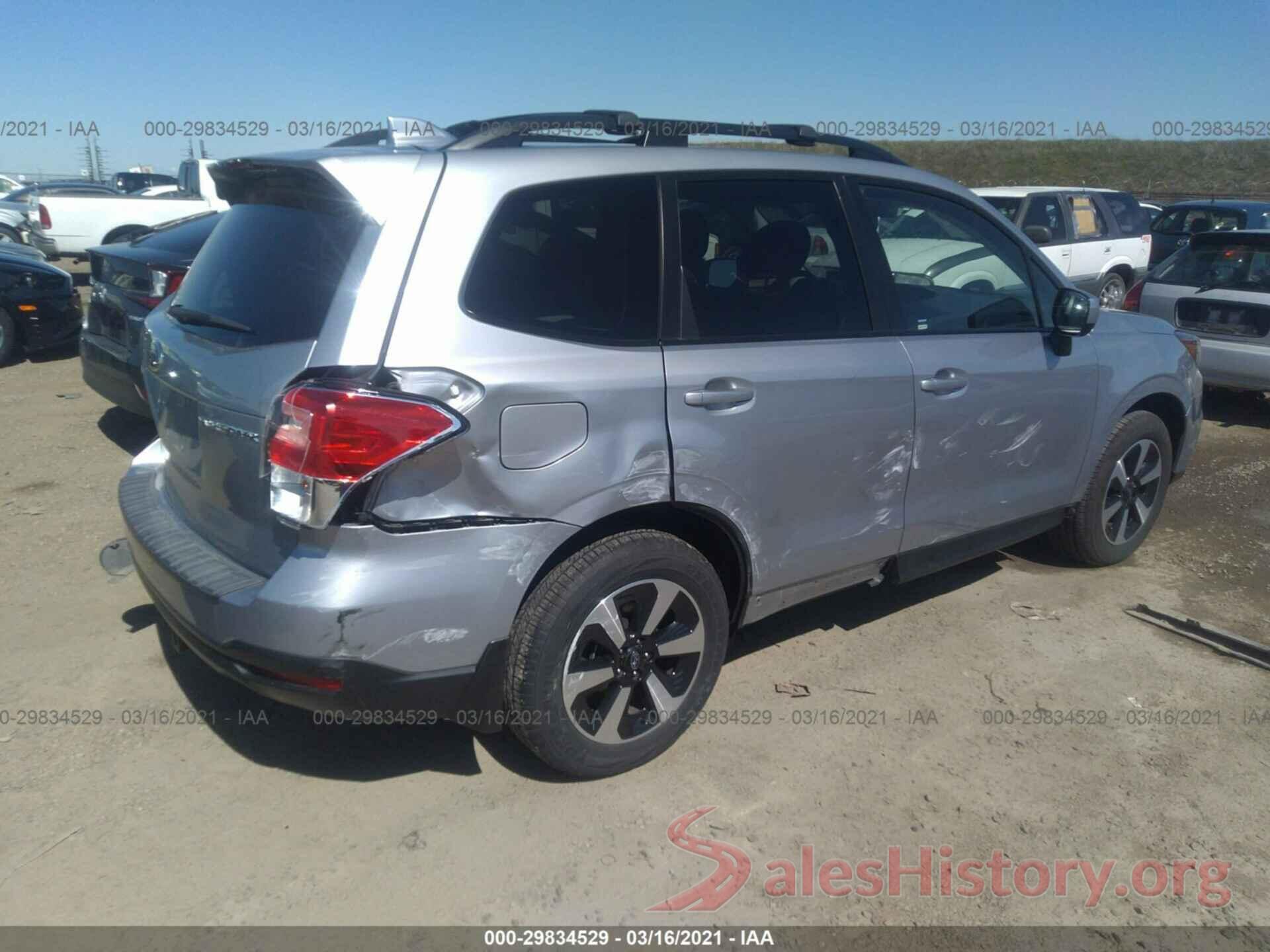 JF2SJAGC9JH610981 2018 SUBARU FORESTER