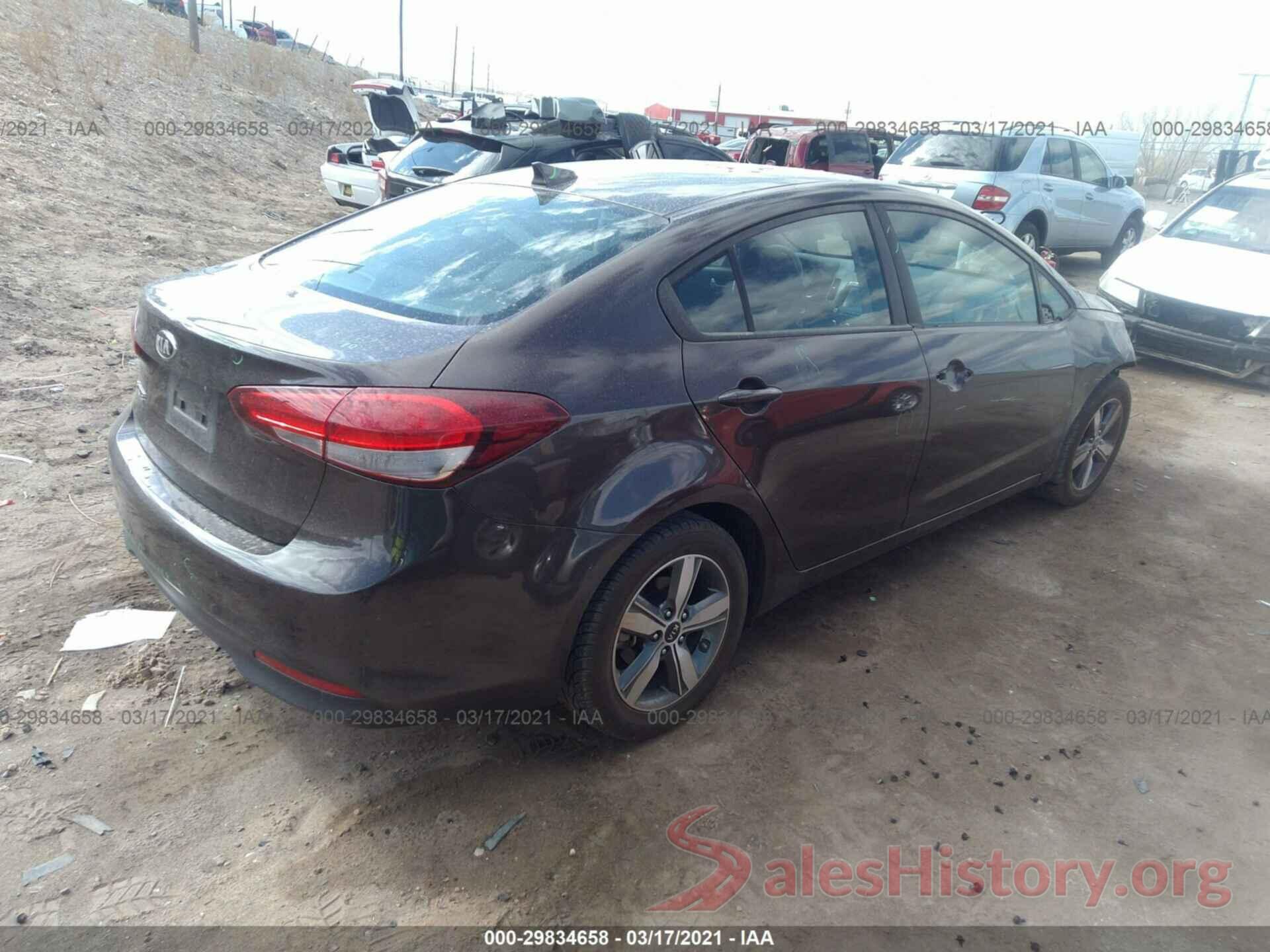 3KPFL4A72JE206675 2018 KIA FORTE