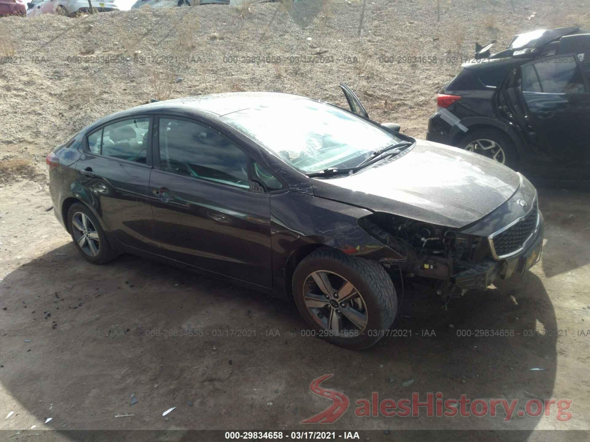 3KPFL4A72JE206675 2018 KIA FORTE