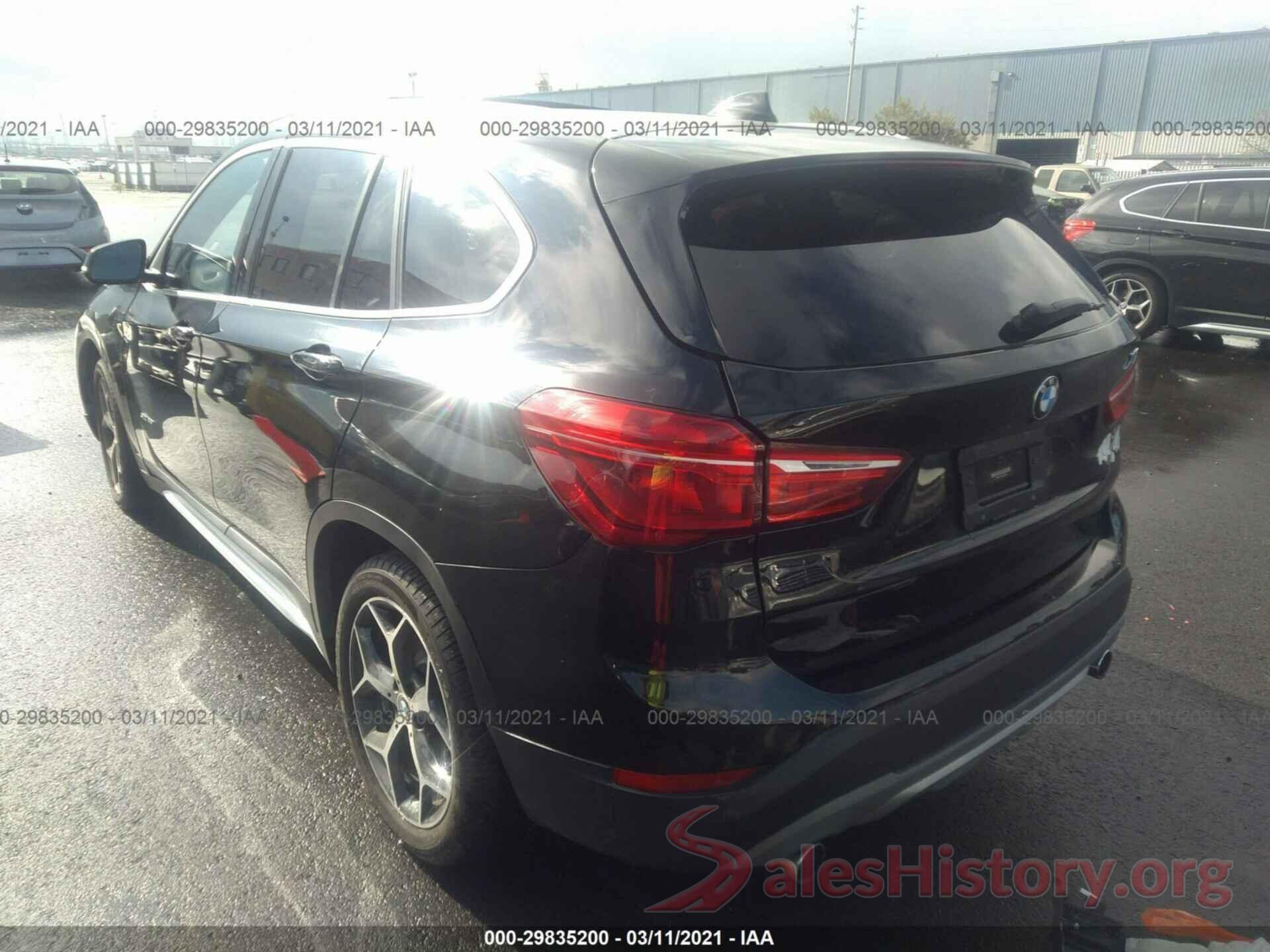 WBXHU7C37J5H39219 2018 BMW X1