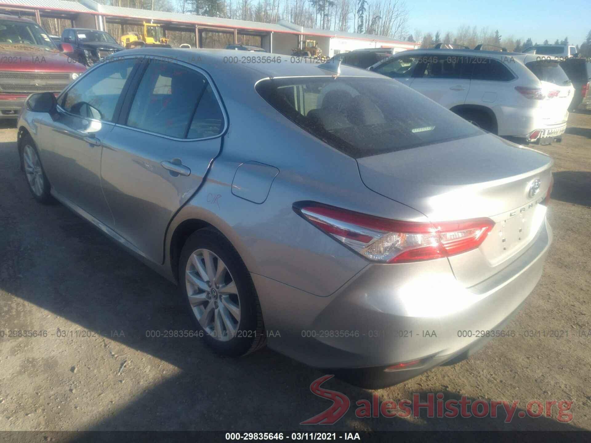 4T1B11HKXKU761904 2019 TOYOTA CAMRY