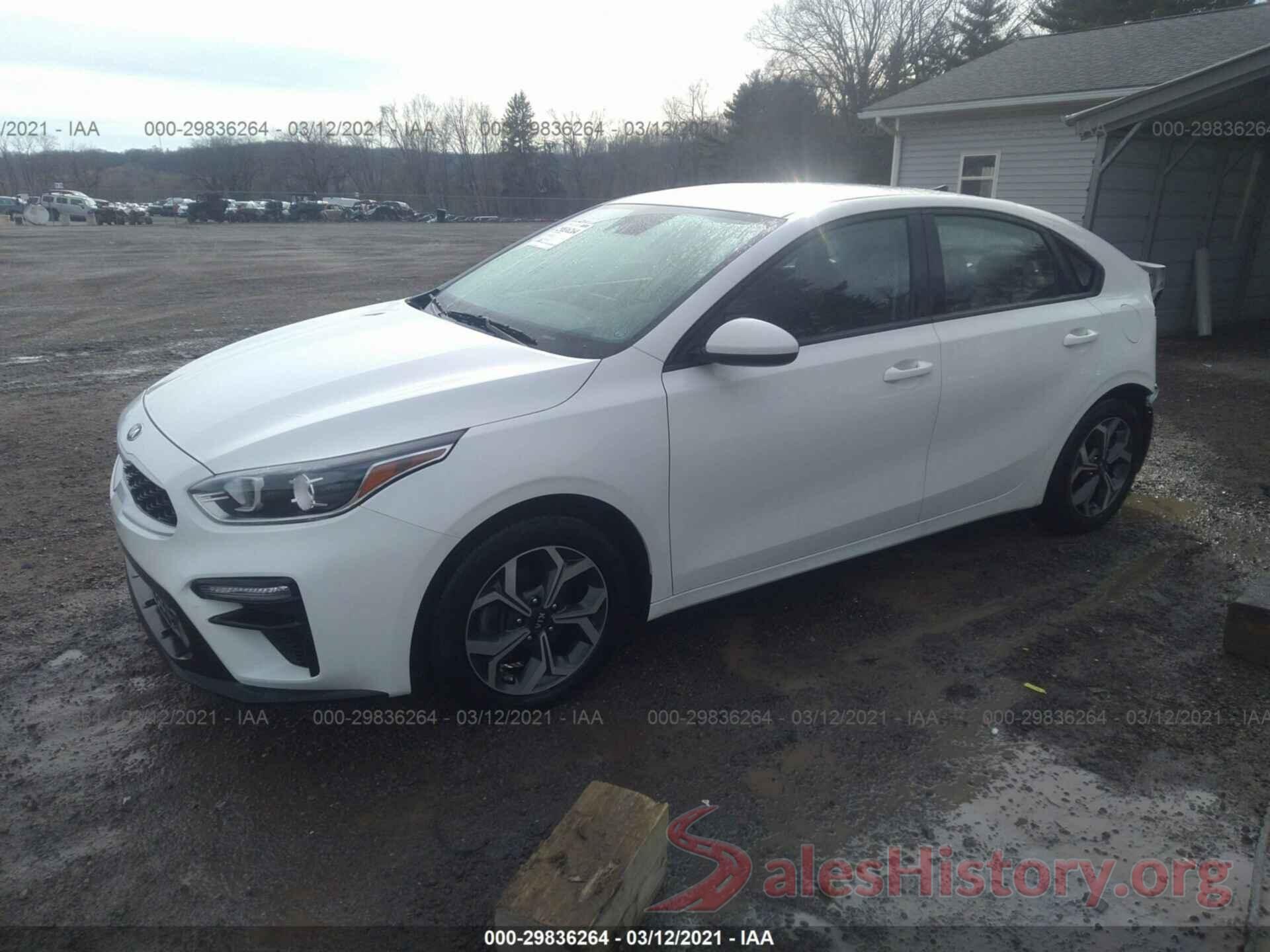 3KPF24AD4KE135568 2019 KIA FORTE