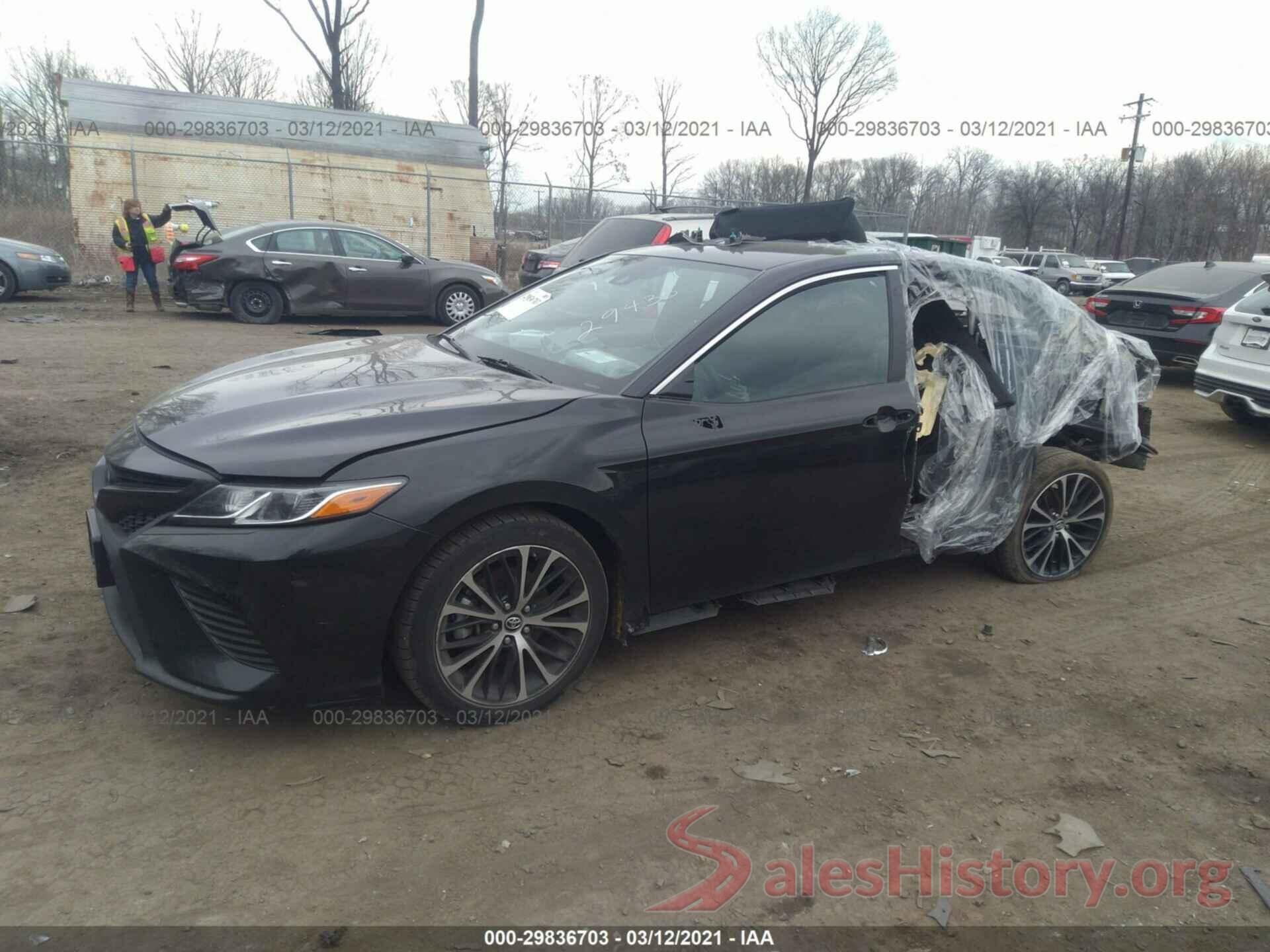 4T1B11HK2KU829435 2019 TOYOTA CAMRY