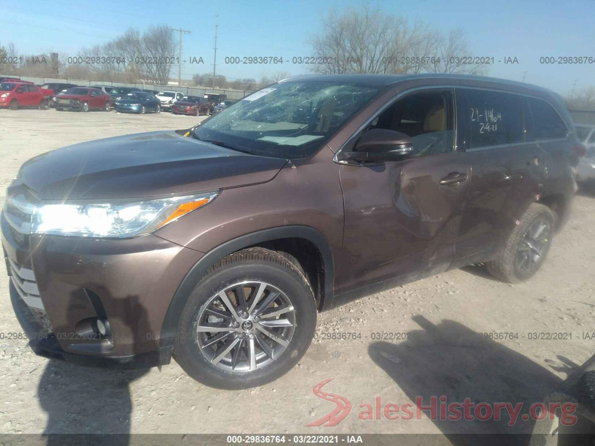 5TDKZRFH7KS309075 2019 TOYOTA HIGHLANDER