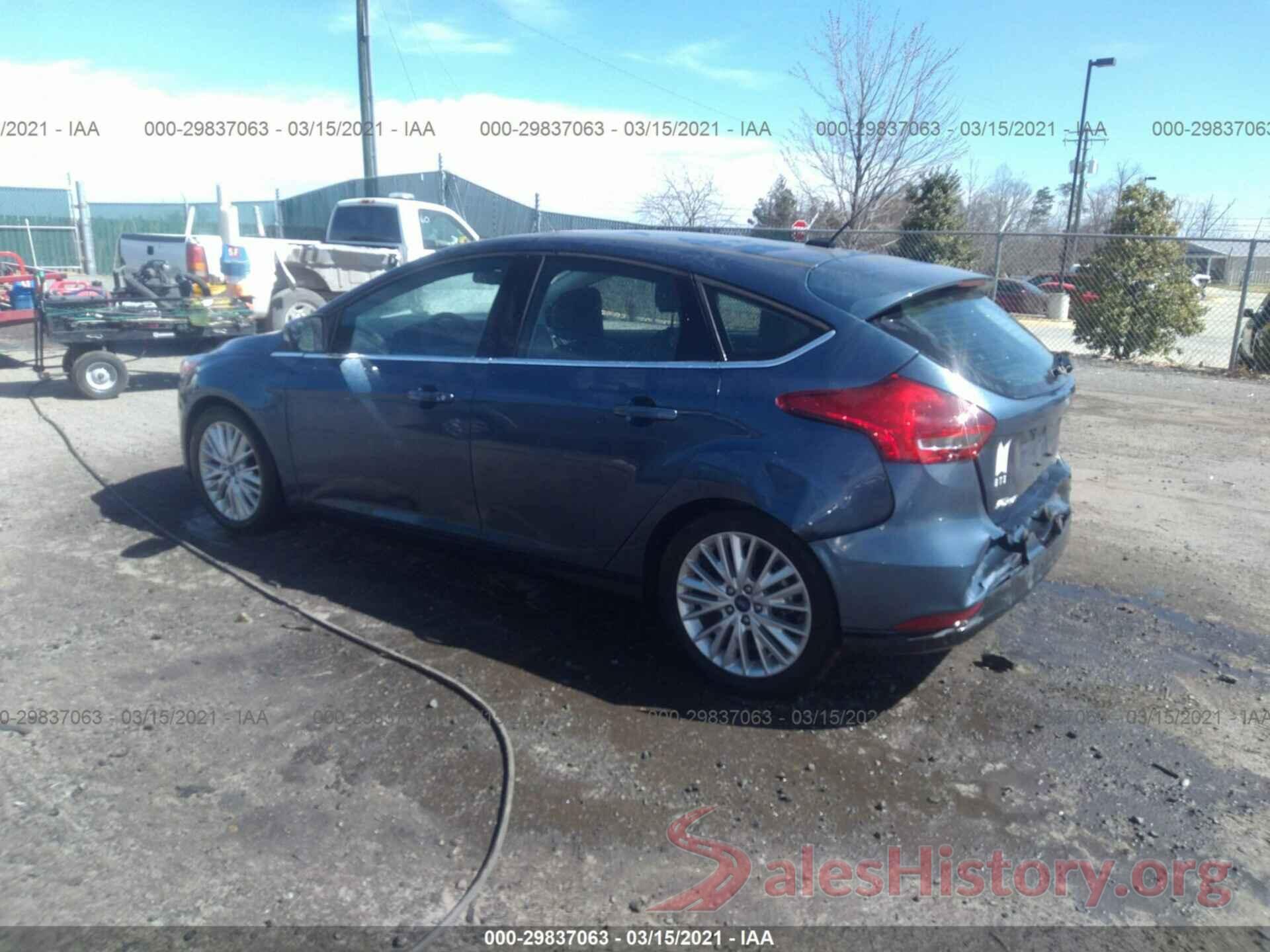 1FADP3N27JL319880 2018 FORD FOCUS