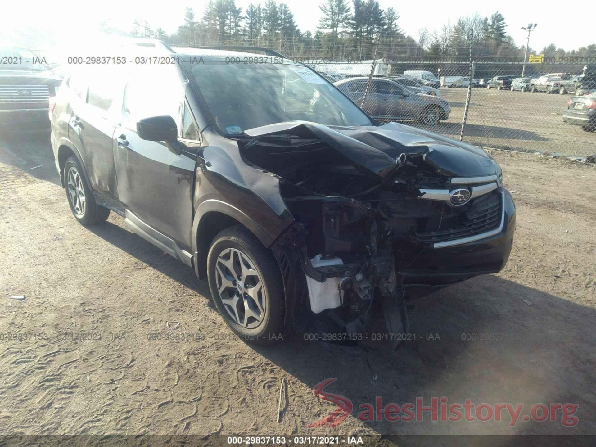 JF2SKAEC7KH556873 2019 SUBARU FORESTER