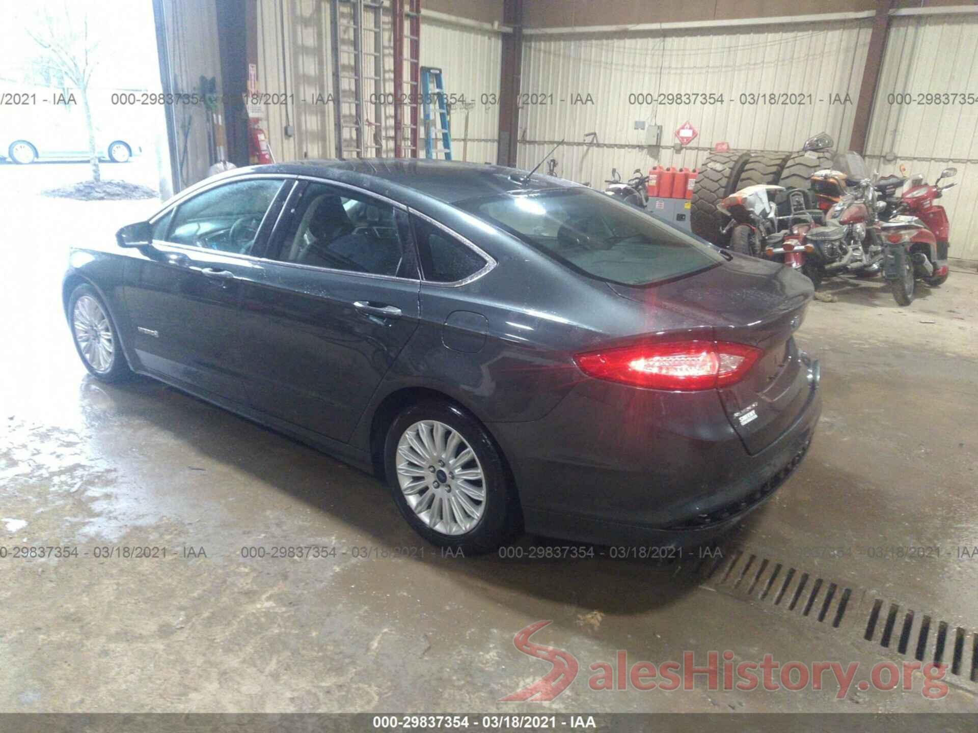 3FA6P0LU8GR102876 2016 FORD FUSION