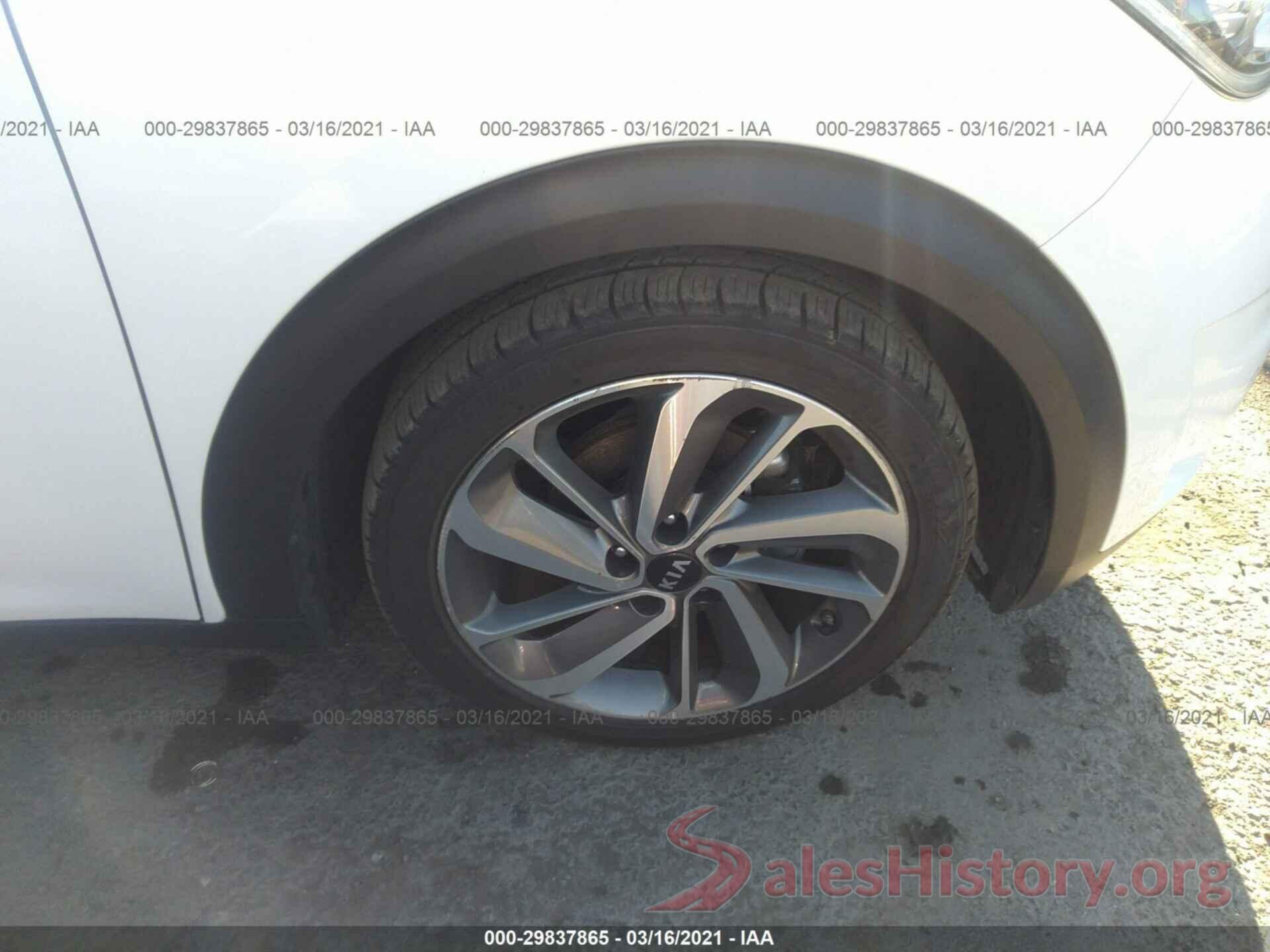 KNDCE3LC9H5047659 2017 KIA NIRO