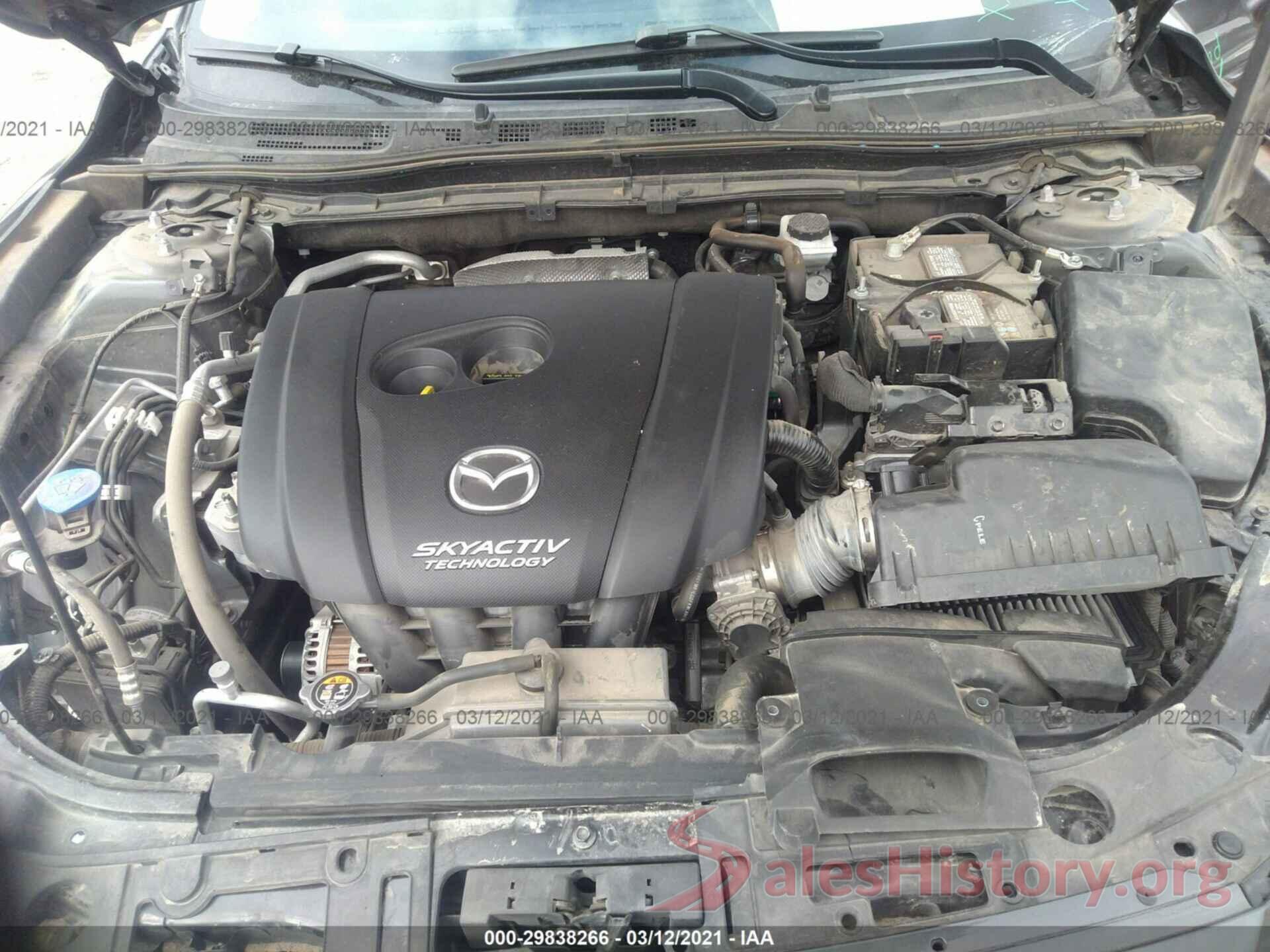 3MZBN1U74JM261148 2018 MAZDA MAZDA3 4-DOOR