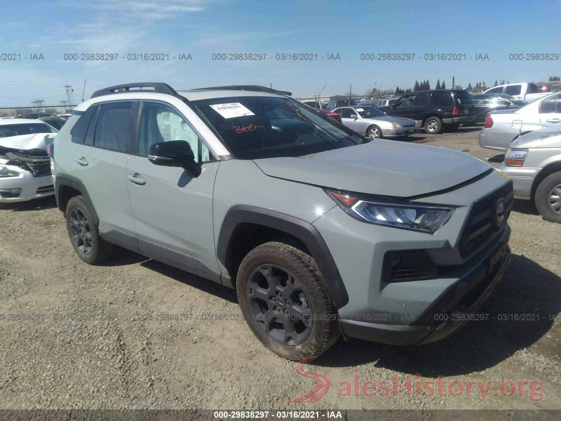 2T3J1RFV1LC092844 2020 TOYOTA RAV4