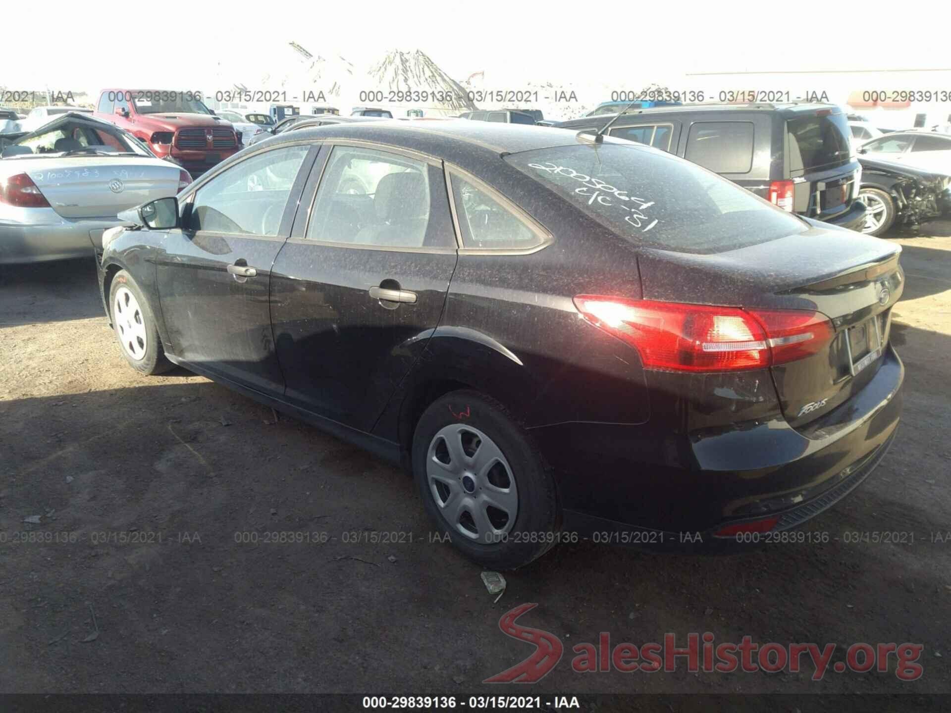 1FADP3E28JL277364 2018 FORD FOCUS