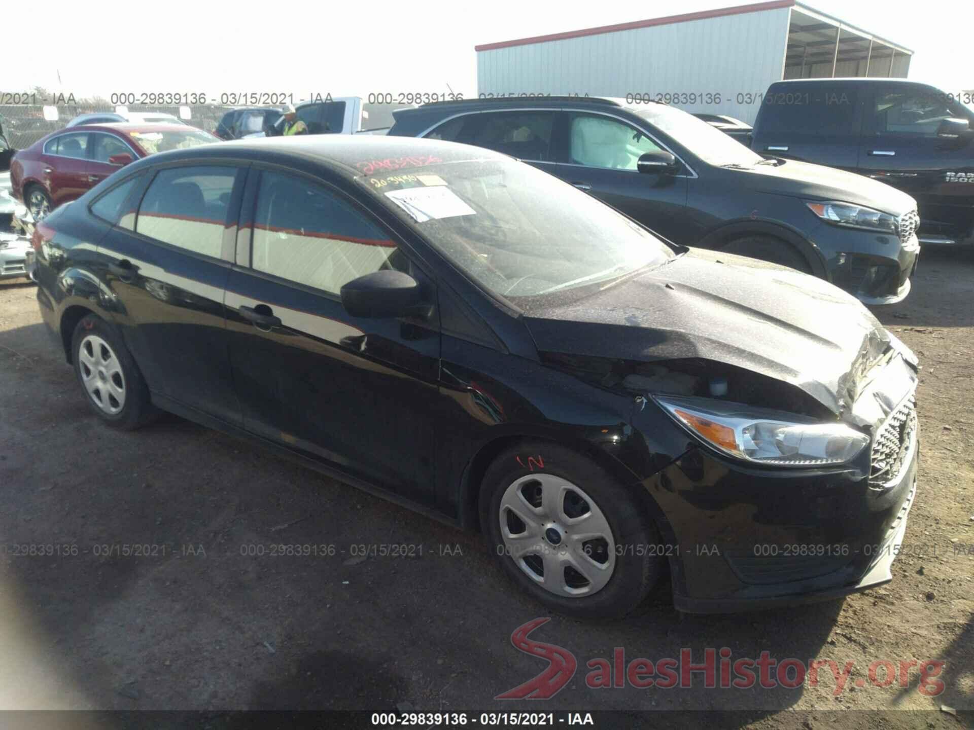 1FADP3E28JL277364 2018 FORD FOCUS