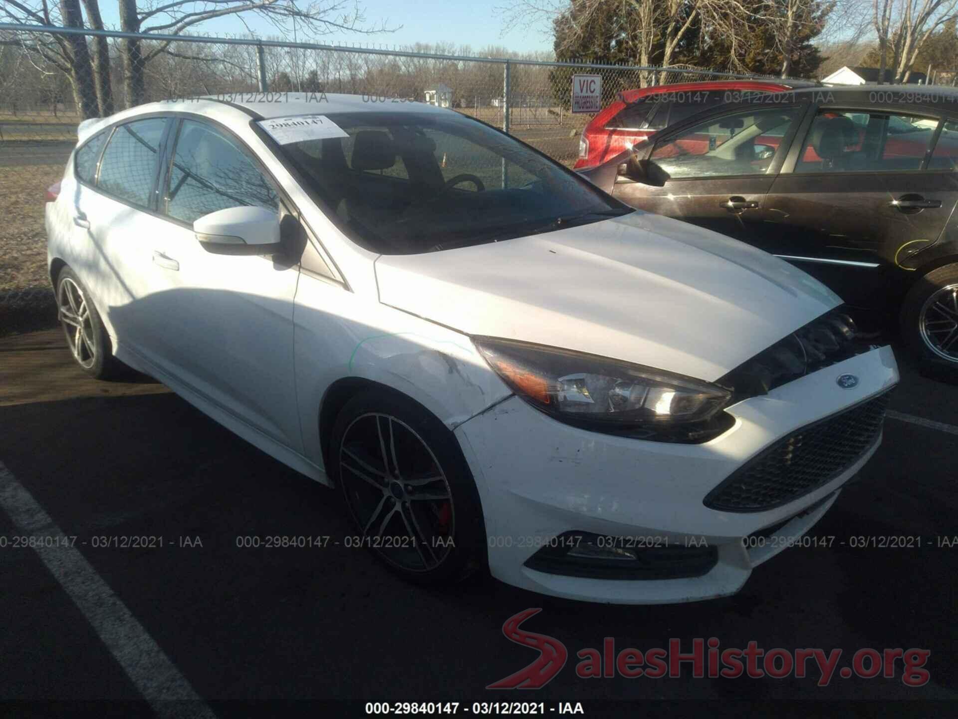 1FADP3L9XJL264714 2018 FORD FOCUS