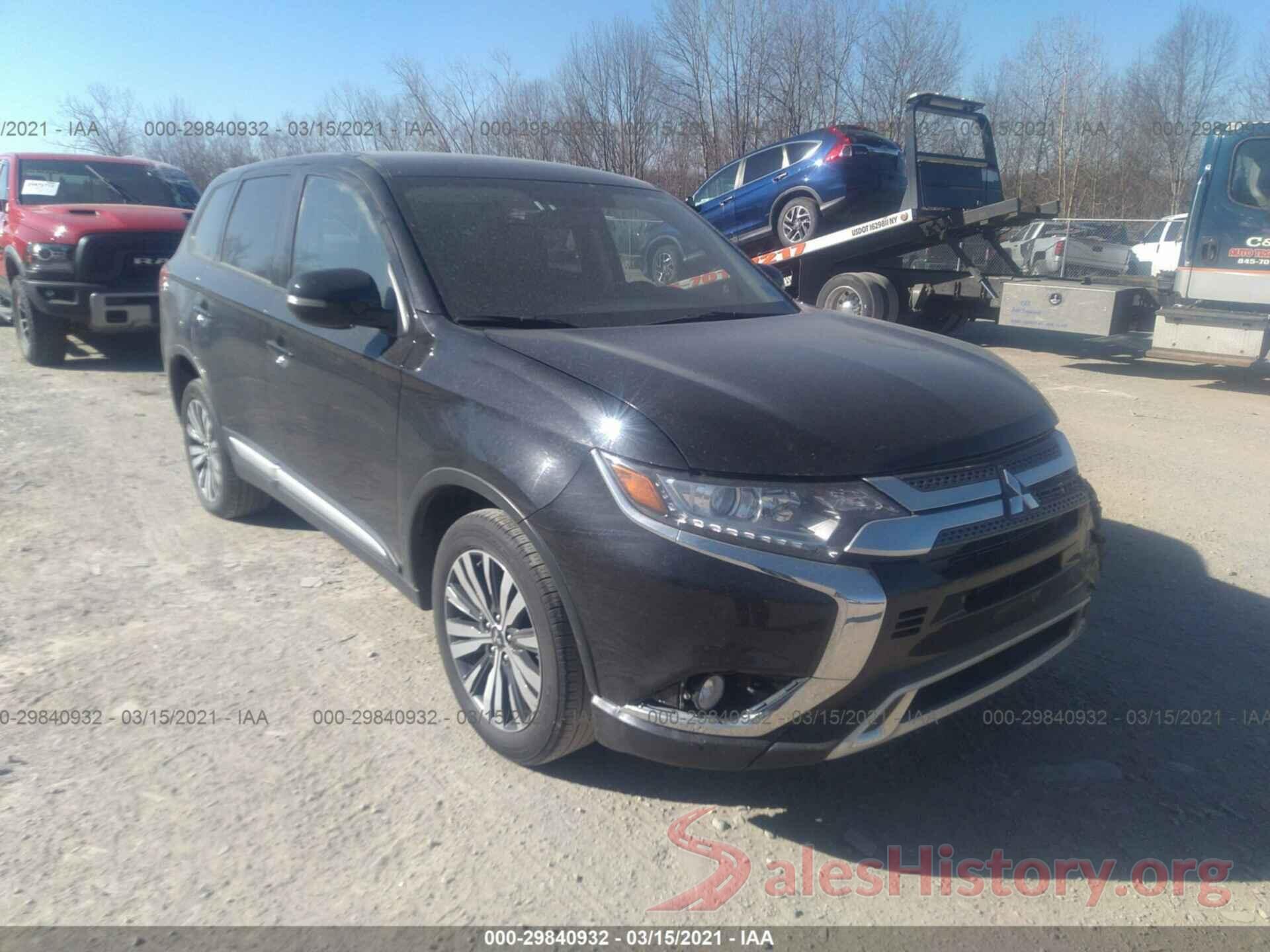 JA4AZ3A31KZ045266 2019 MITSUBISHI OUTLANDER