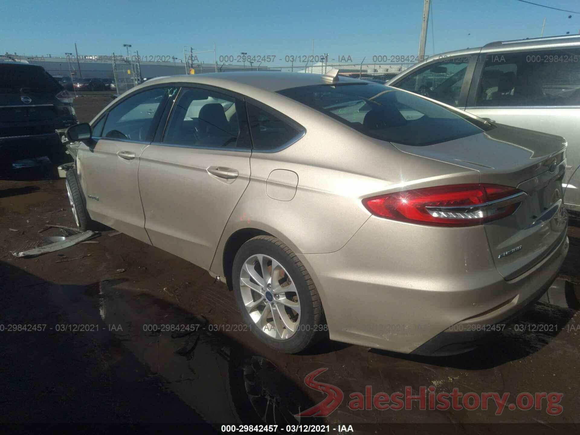 3FA6P0LU7KR109942 2019 FORD FUSION HYBRID