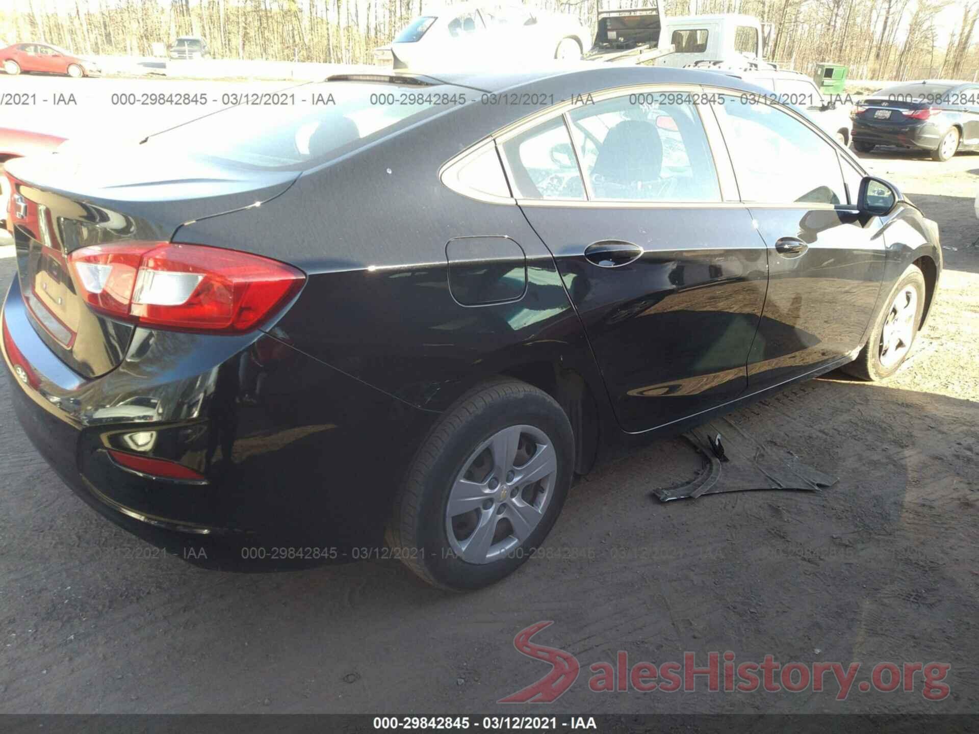 1G1BC5SM1J7217734 2018 CHEVROLET CRUZE