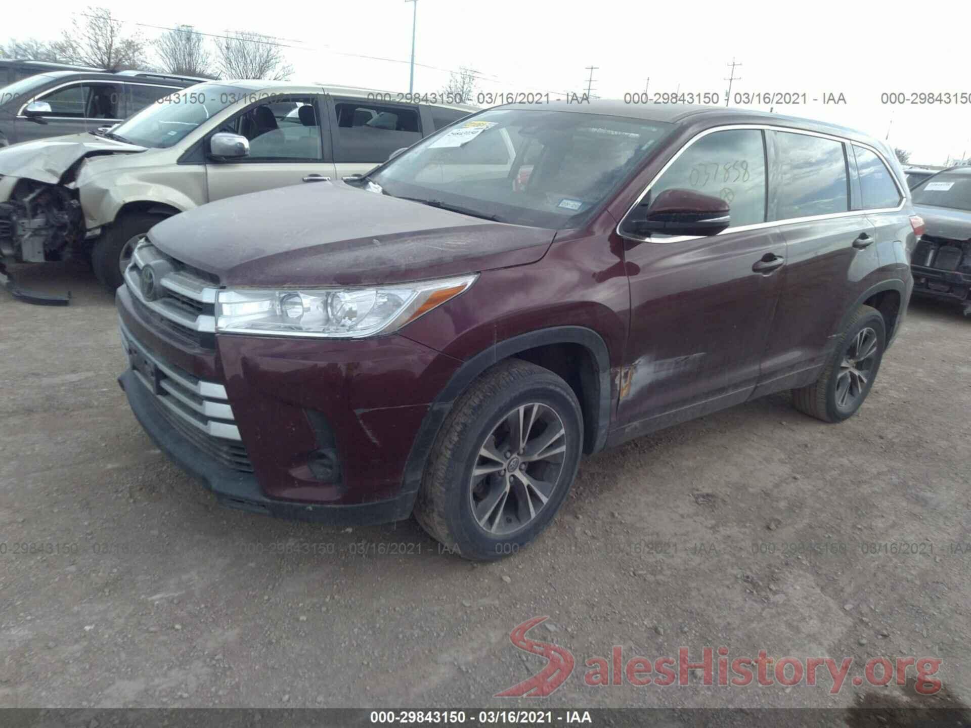 5TDZARFH9JS037858 2018 TOYOTA HIGHLANDER