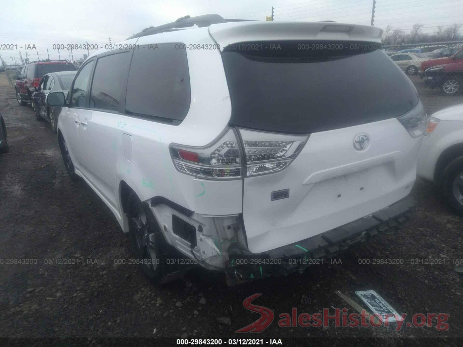 5TDXZ3DC2HS777993 2017 TOYOTA SIENNA