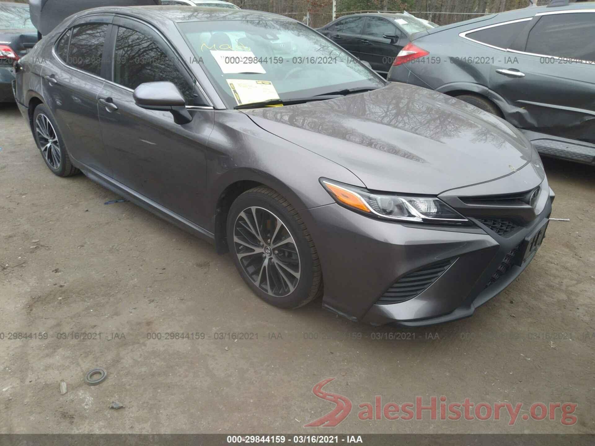 4T1B11HK6JU060310 2018 TOYOTA CAMRY