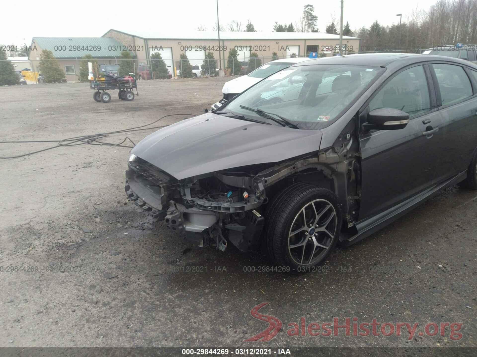 1FADP3K23GL266575 2016 FORD FOCUS