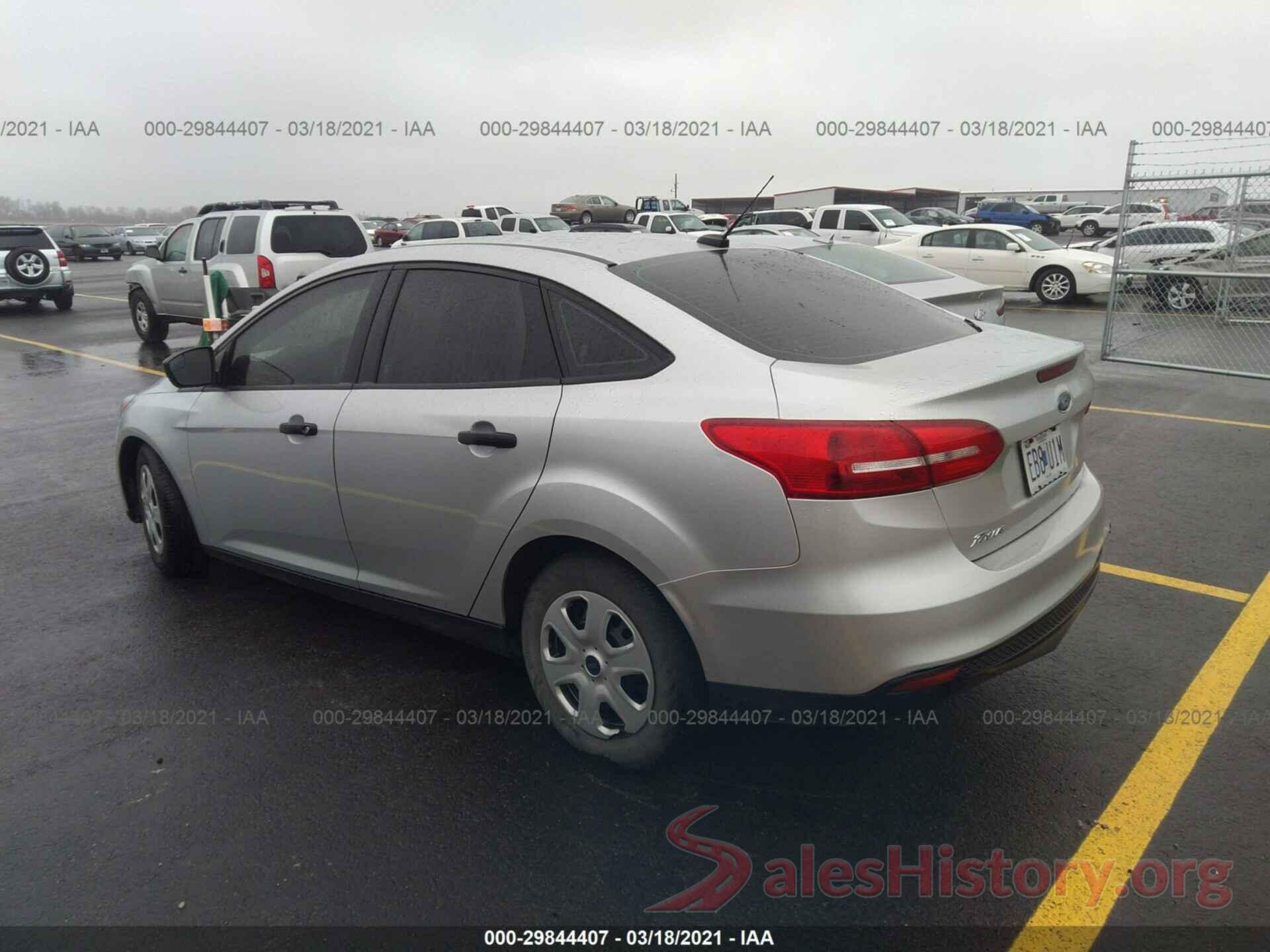 1FADP3E22JL216897 2018 FORD FOCUS