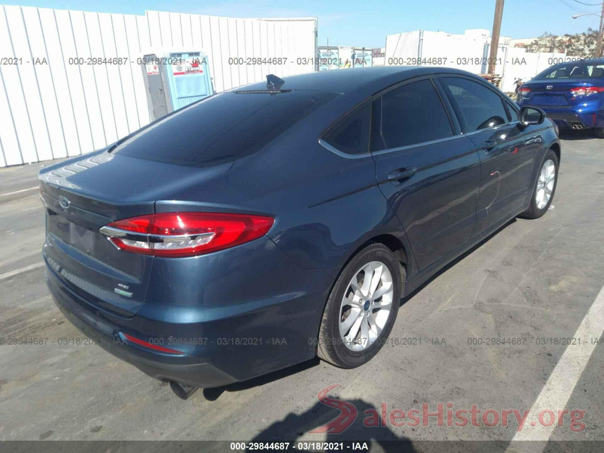 3FA6P0HD2KR153274 2019 FORD FUSION