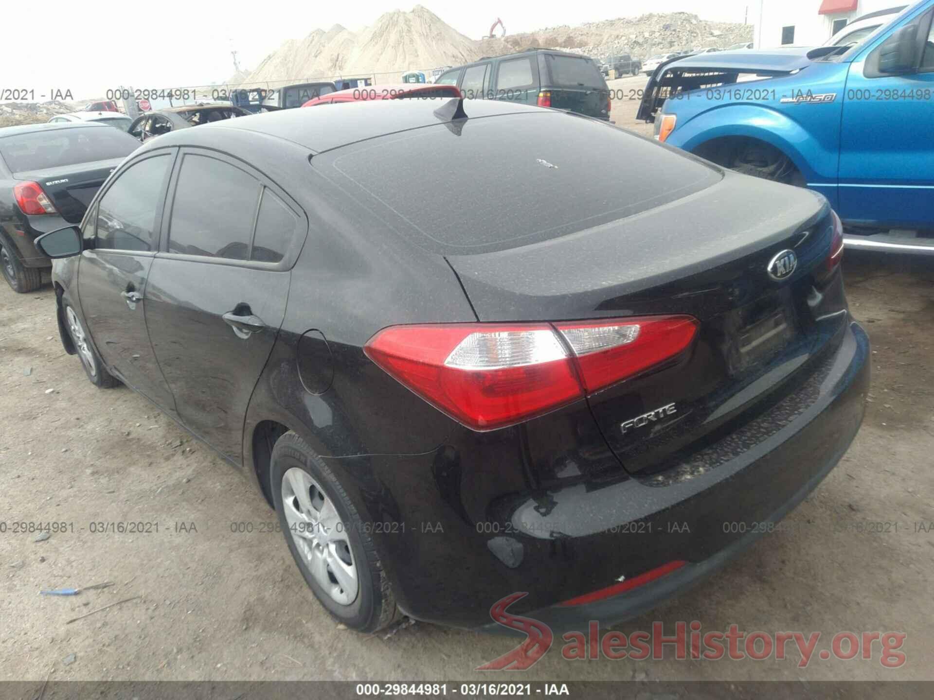 KNAFK4A66G5523273 2016 KIA FORTE