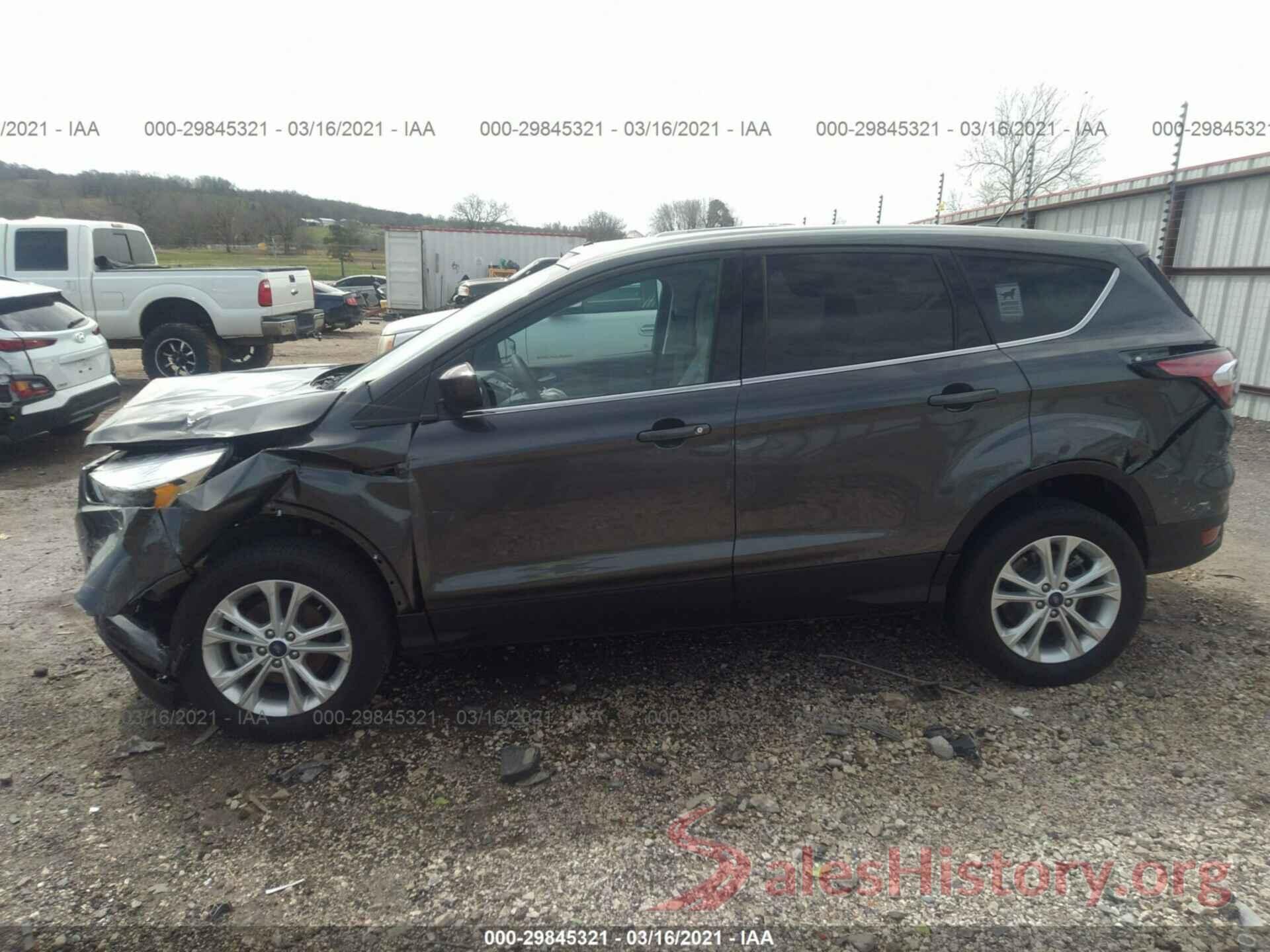 1FMCU0GD4HUE85527 2017 FORD ESCAPE