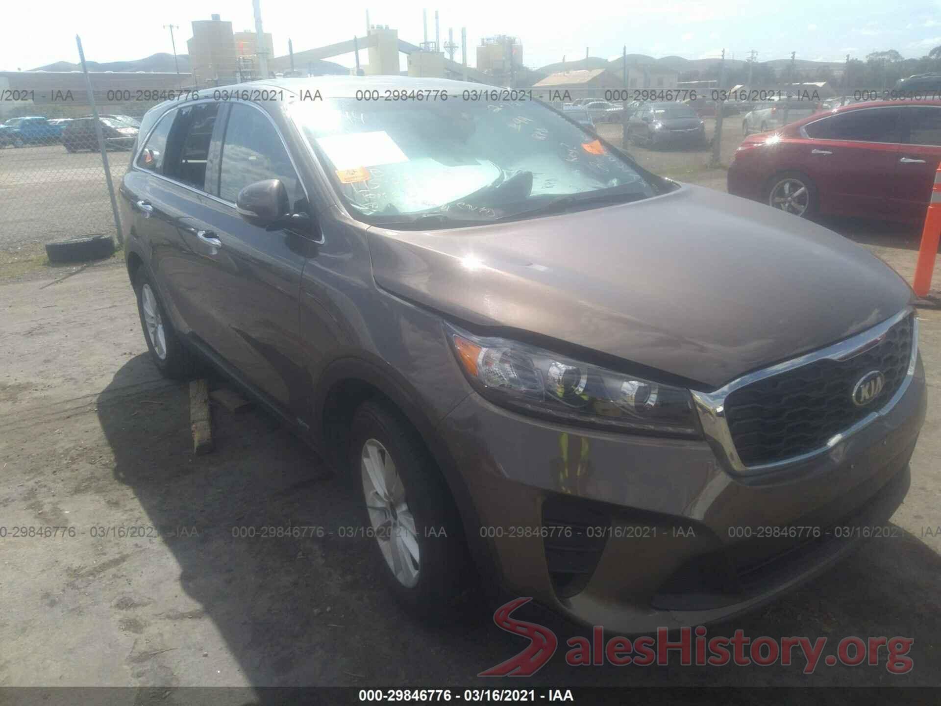 5XYPGDA59KG442686 2019 KIA SORENTO