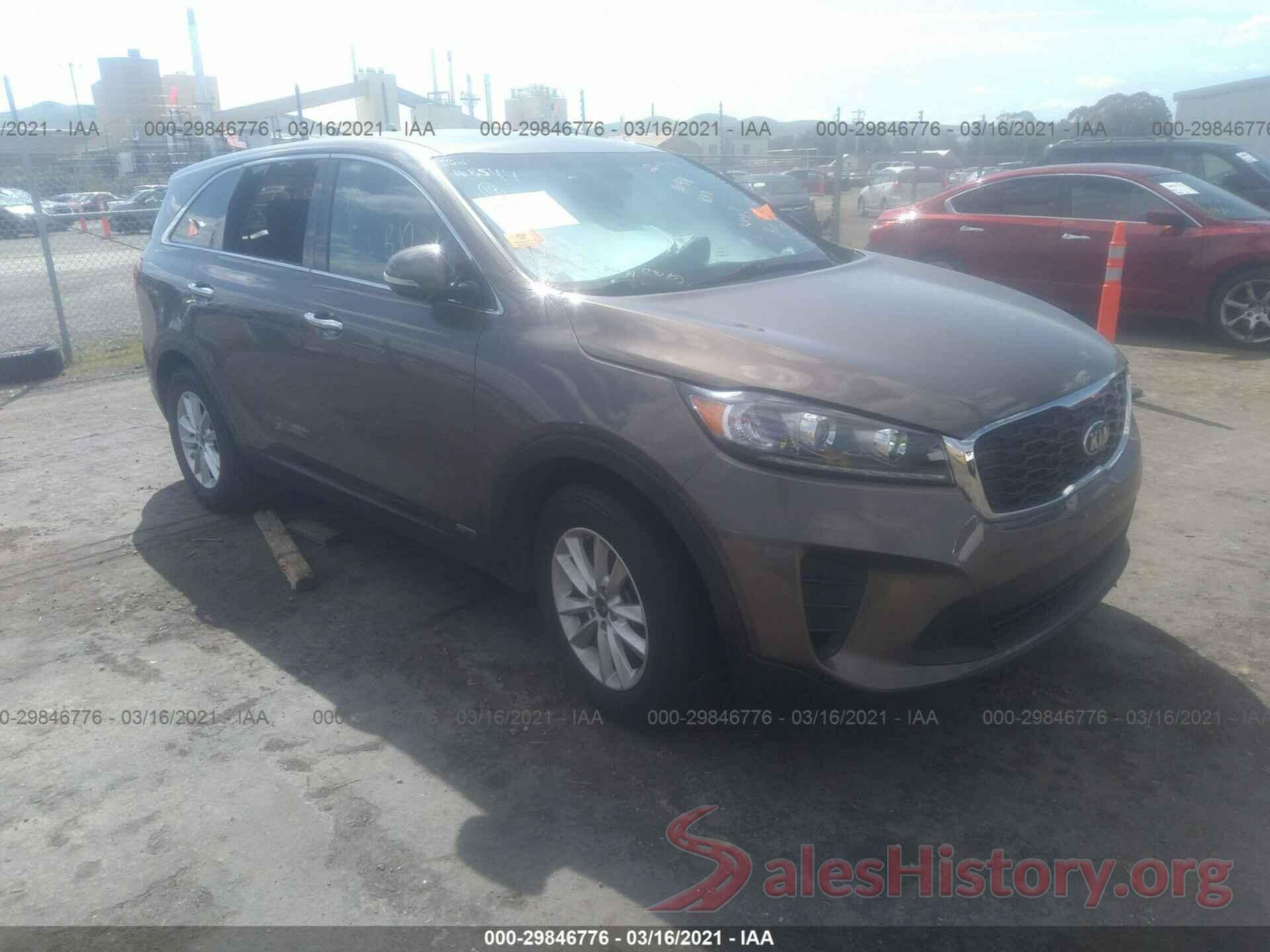 5XYPGDA59KG442686 2019 KIA SORENTO