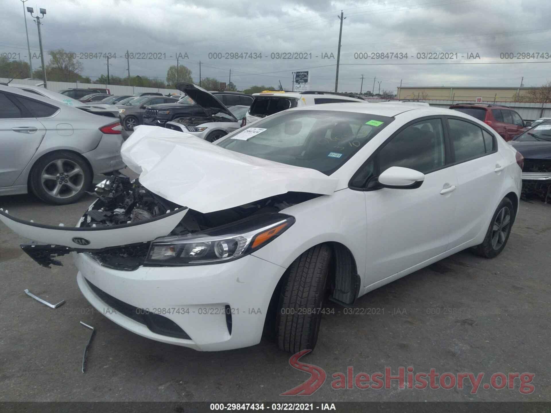 3KPFL4A70JE282279 2018 KIA FORTE