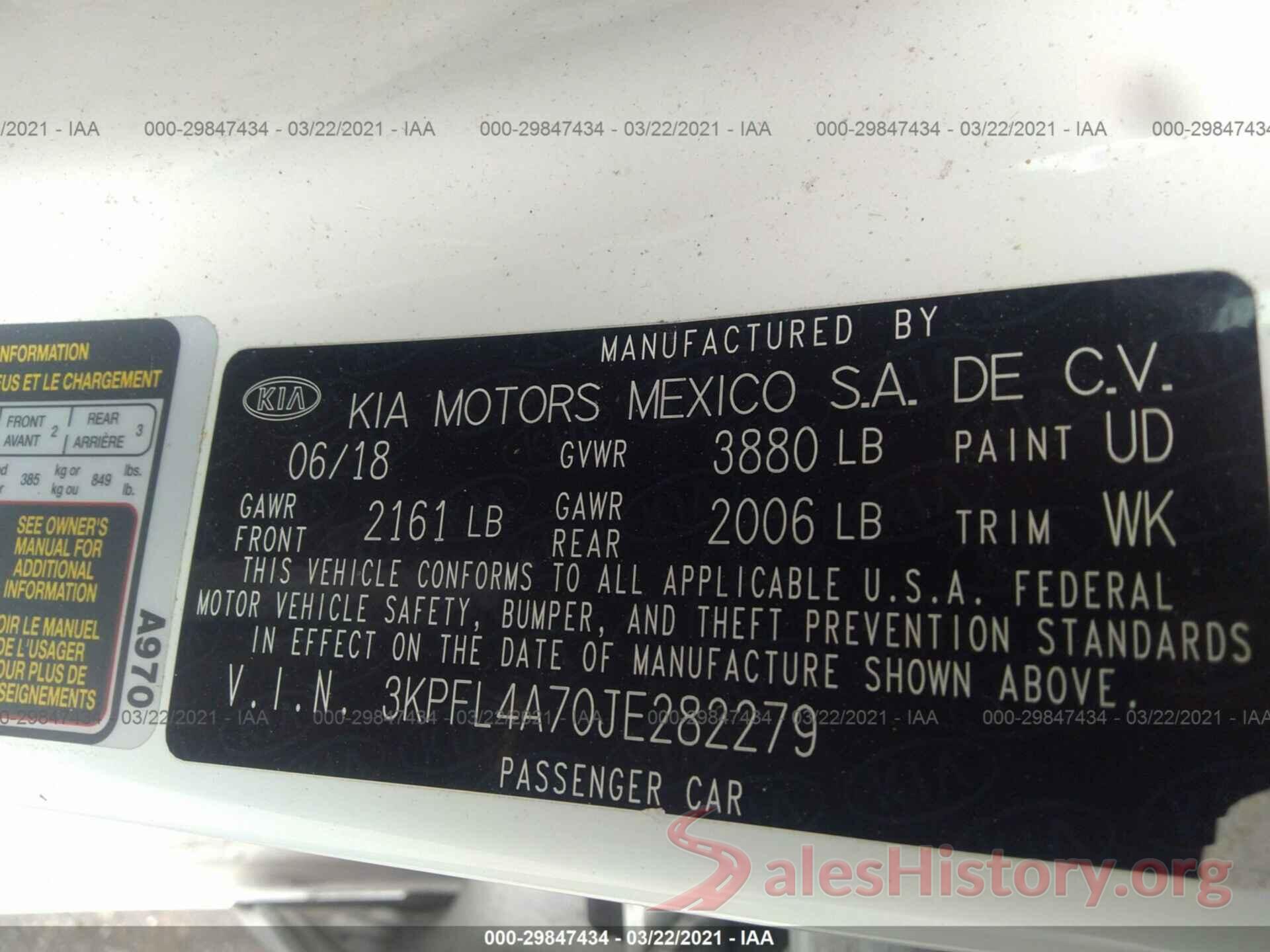 3KPFL4A70JE282279 2018 KIA FORTE