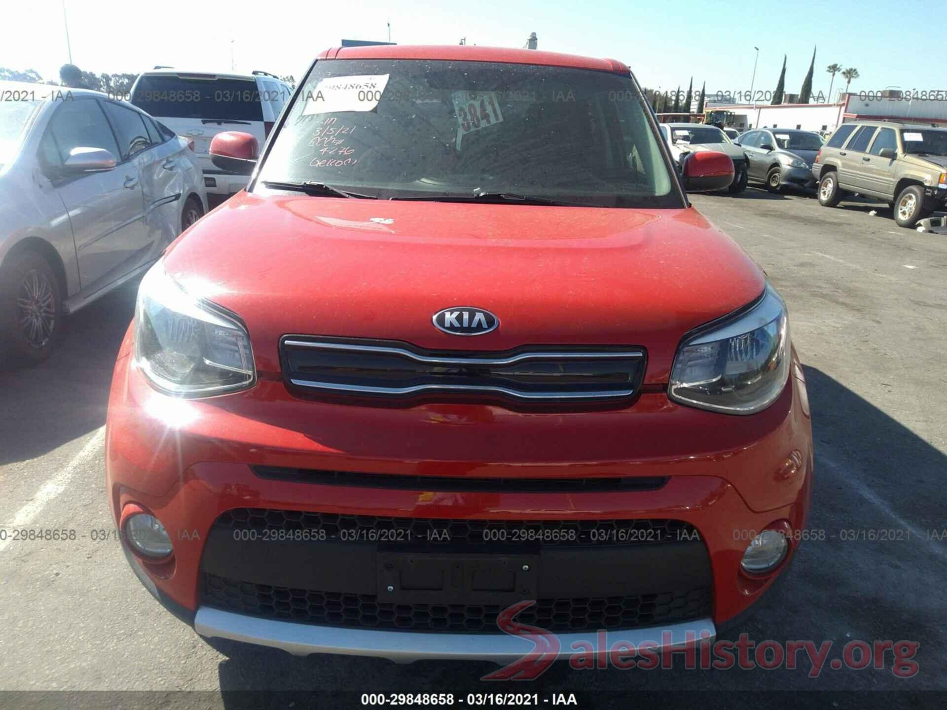 KNDJP3A50J7599504 2018 KIA SOUL