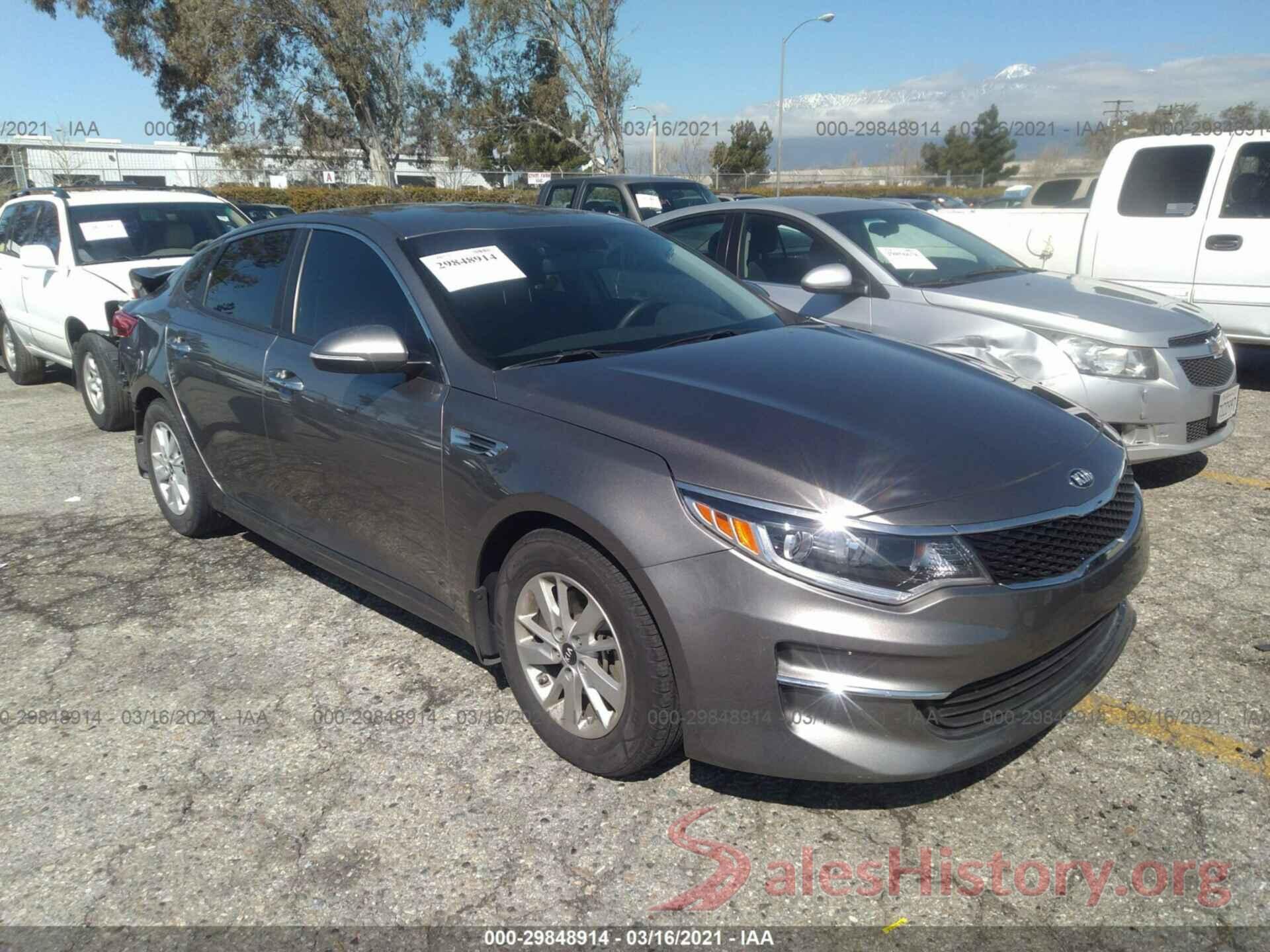 5XXGT4L32HG163701 2017 KIA OPTIMA