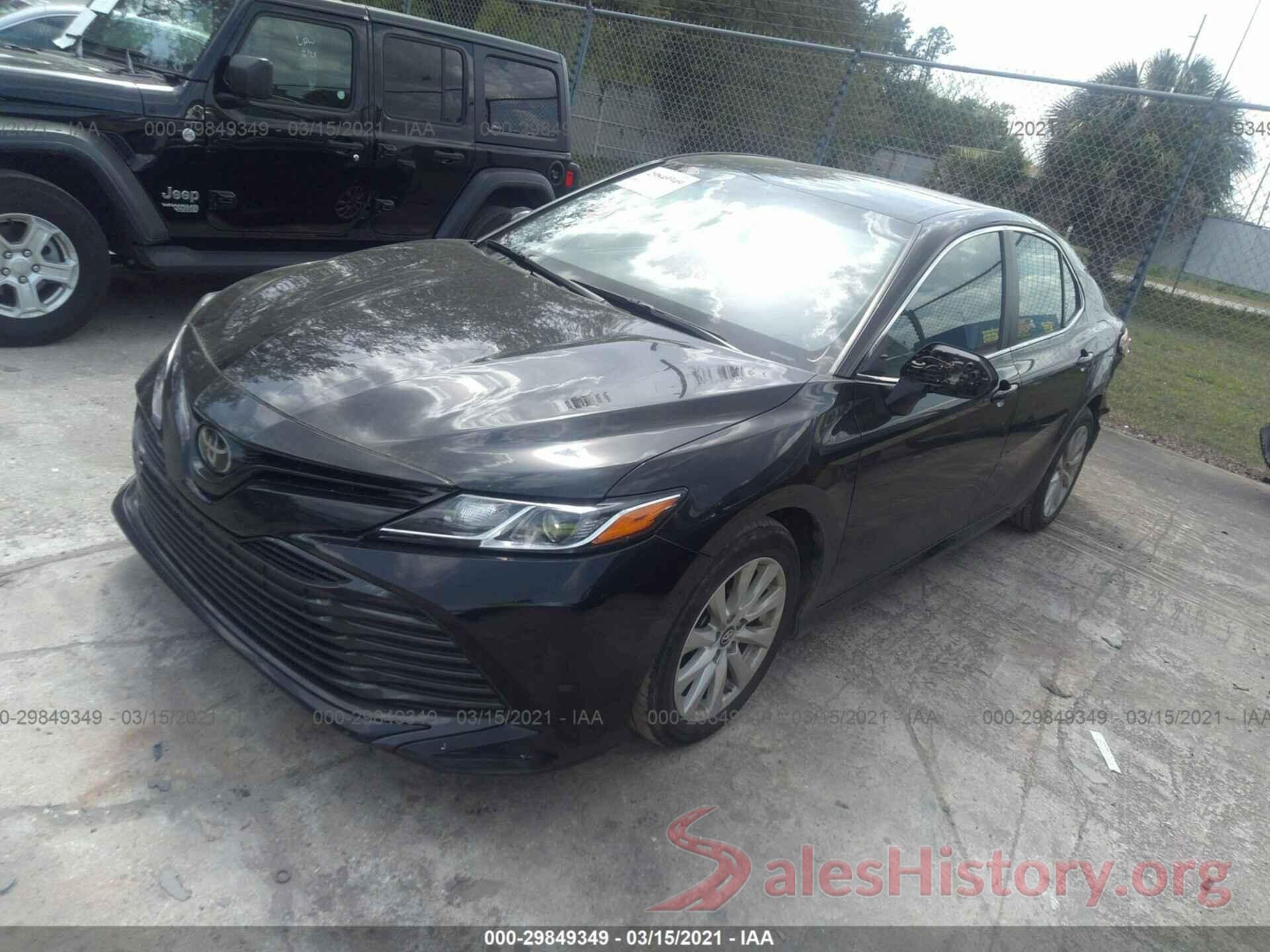 4T1B11HK5KU729975 2019 TOYOTA CAMRY